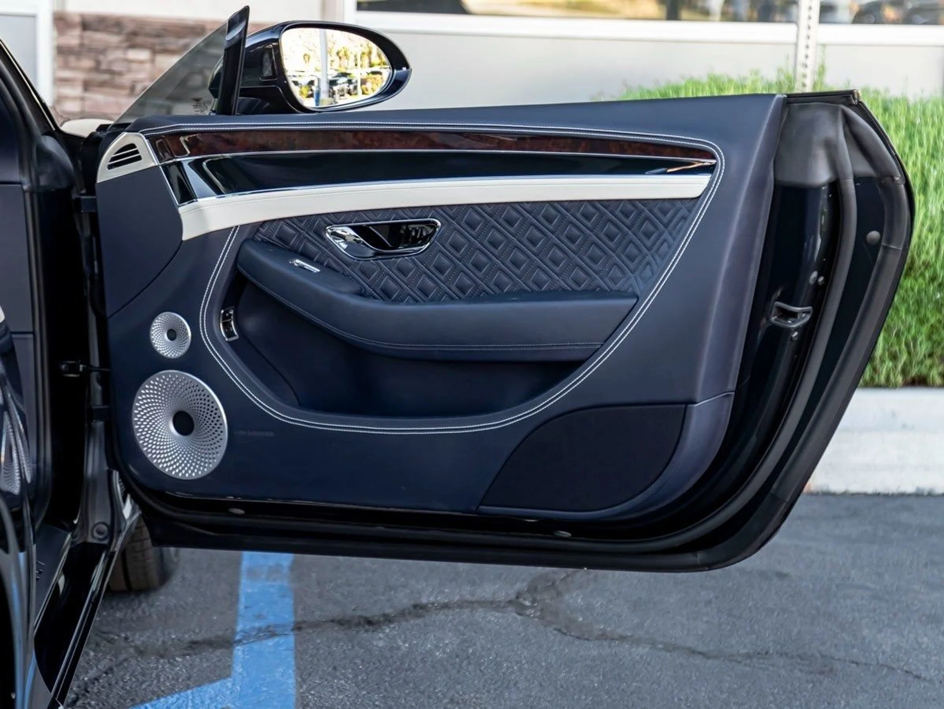 mph024_4221479096_25_b3ea3f3673