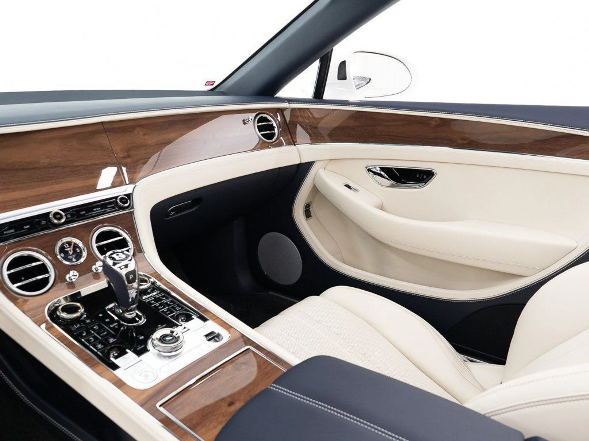 mph024_4232372120_c92876d3cadf80e249c81513292046d6_5b448ab355