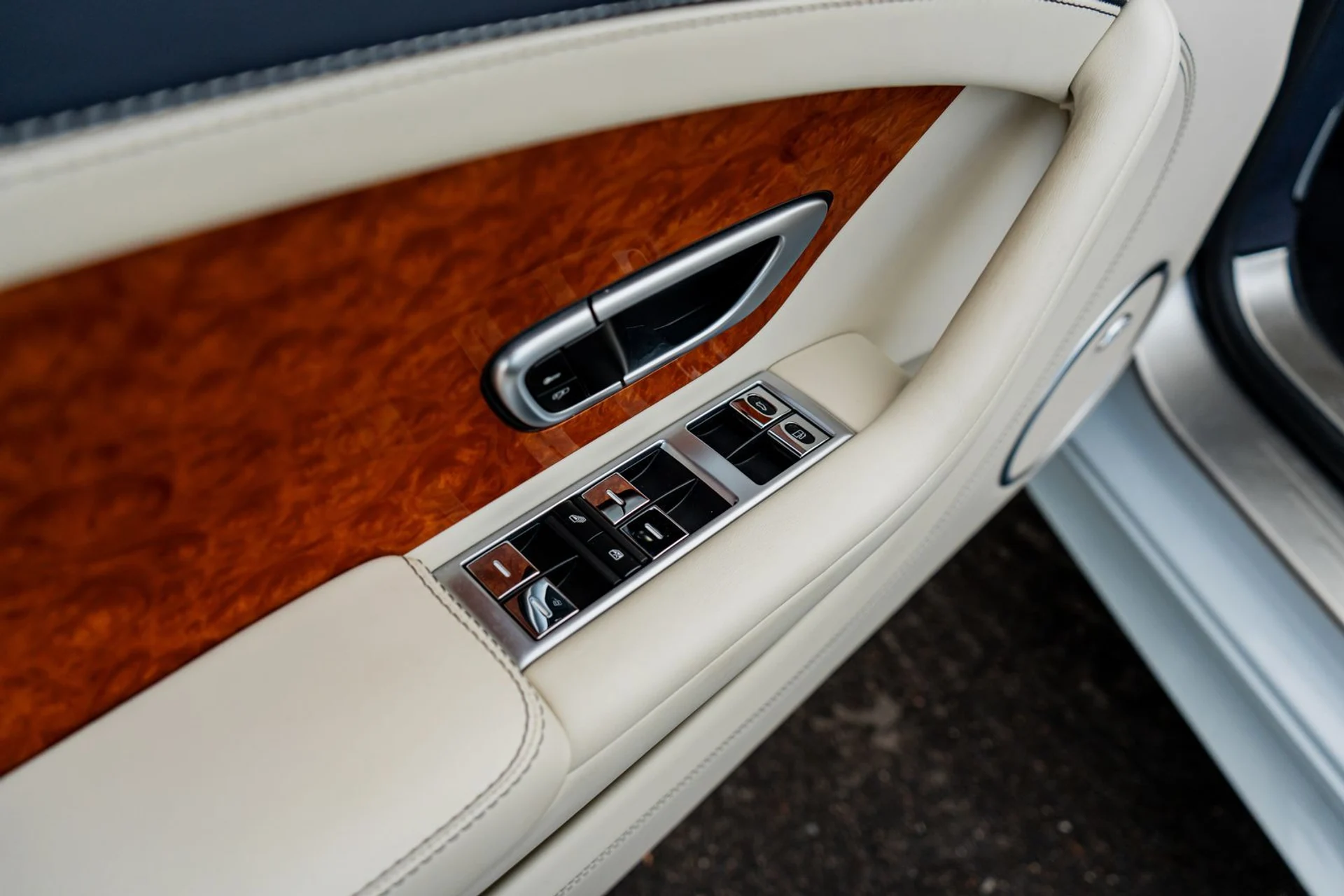 mph024_423327489_e12bd3ac_26ae_4348_be75_fd1016b06a4d_c4b0a1032c