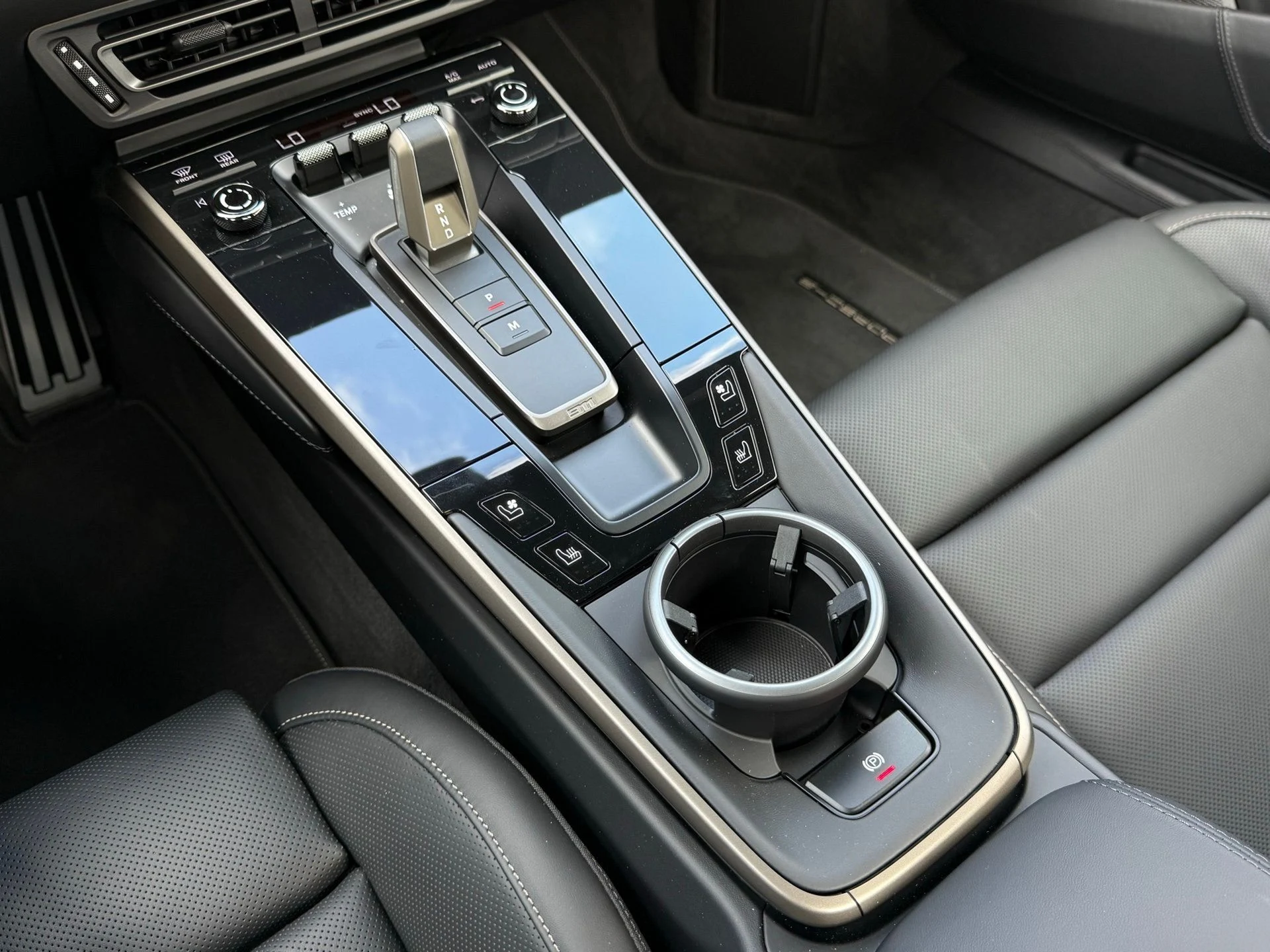 mph024_4235649786_f4fa46516f516dbb02e239ed76e3310e_1c1b20d038