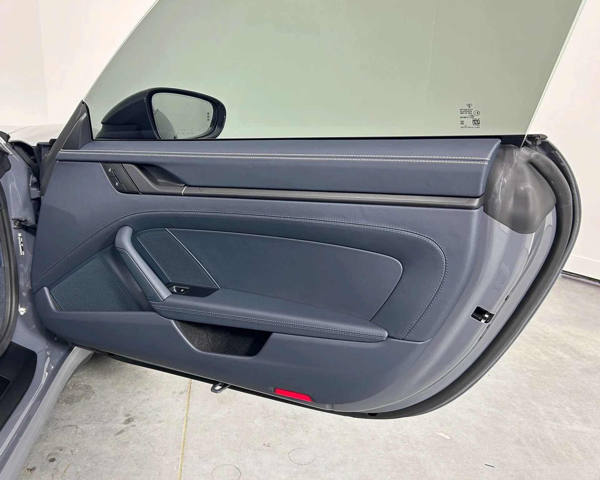 mph024_4236792568_0cf7cd6daff84e4b96199be046f2f2fc_59306c143a