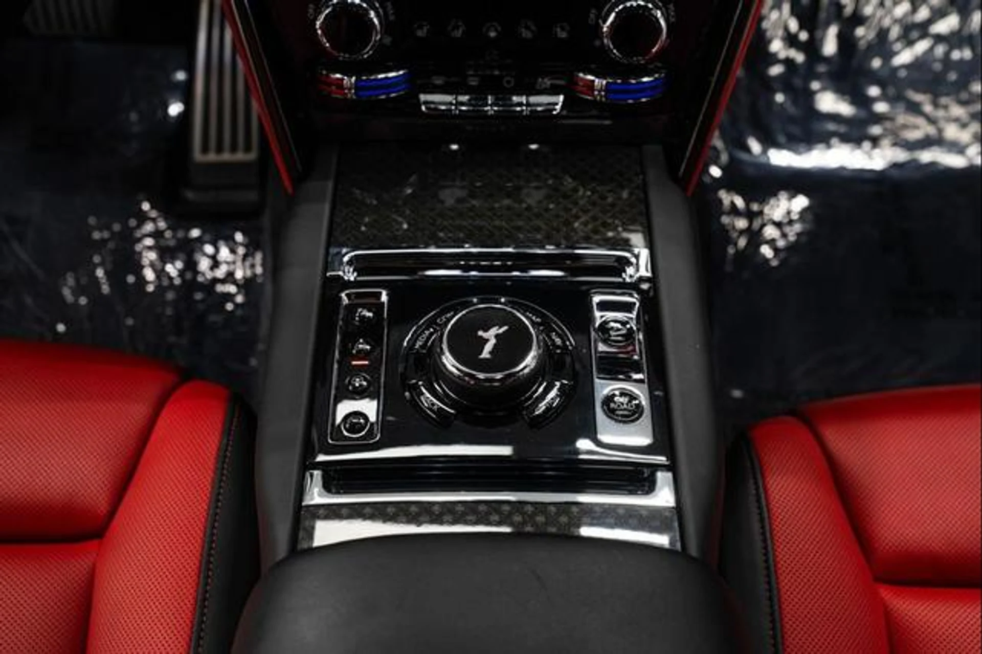 mph024_4238909972_IT_Mfhh_L_Lfy_Qy42rz_Ev_Xy0j_Cm_TRE_07207af33f