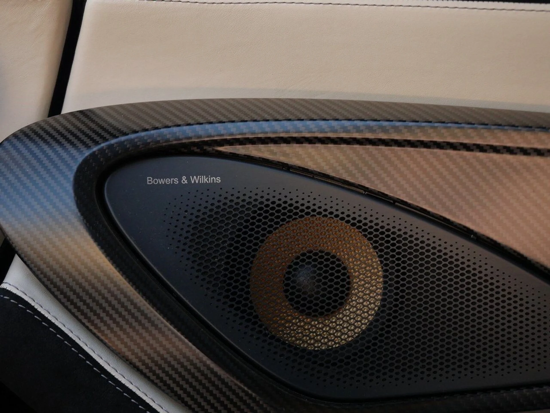 mph024_4239147086_4988a81bc45dd05b1ca554e02839f53cx_7f3b6e53c3