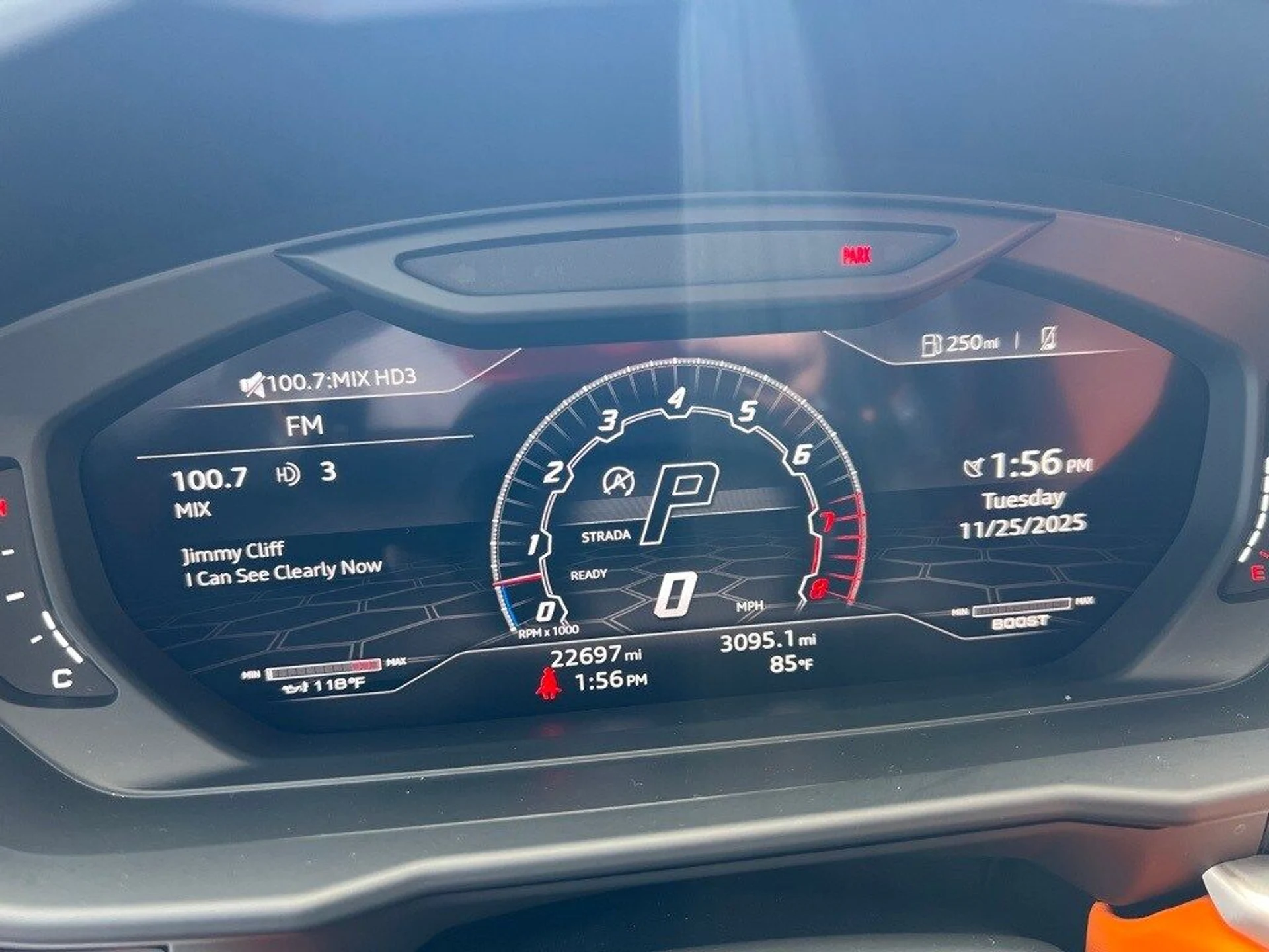 mph024_4241454990_c9f94f1cc7e630013c2835346a851a1bx_aedfda00fd