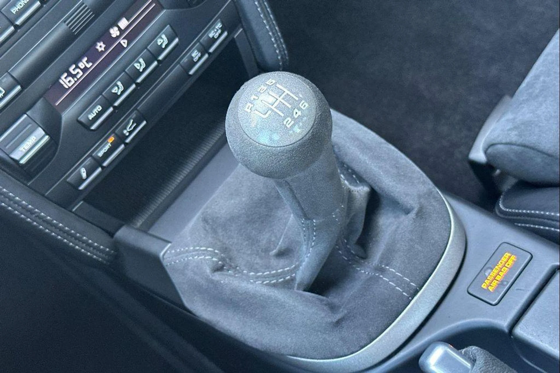 mph024_4241507391_q_Ma_i_A_Zfh_P32_J6_V_Qwypf_Xe_Gop_KQ_8910071b37