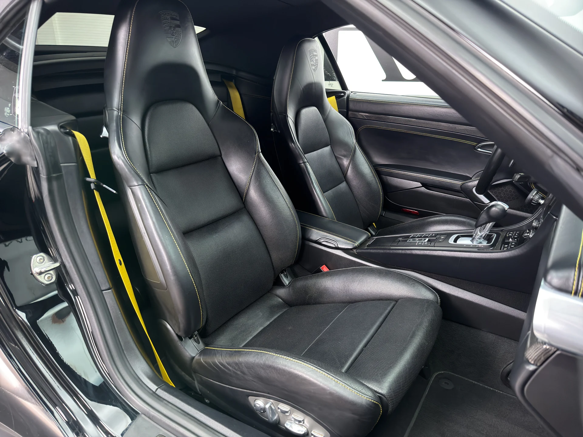 mph024_4242370158_RP_8498_interior_004_e69c70cdd2
