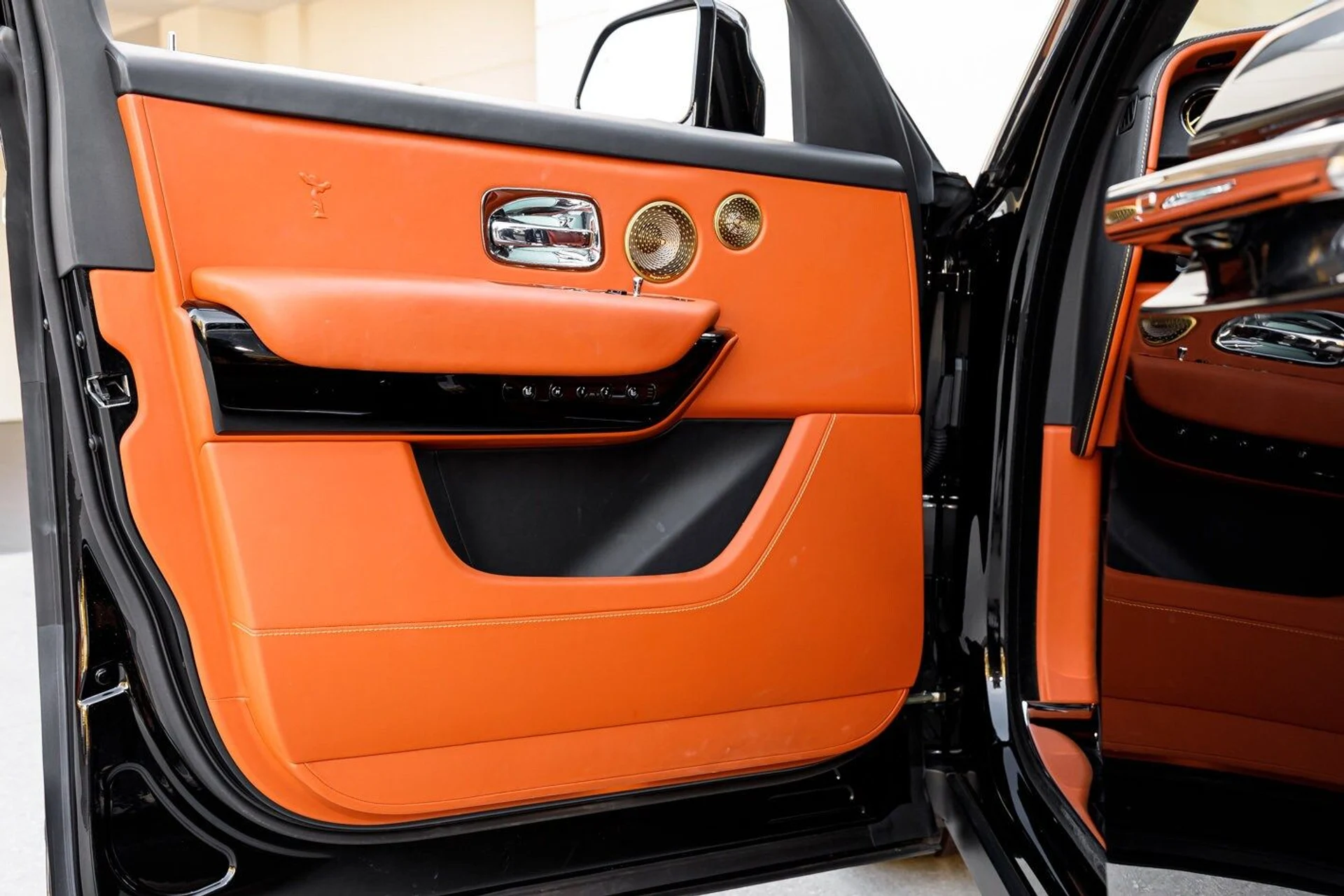 mph024_4251834268_438a38eb43910ce12fd9dd10435adaa2x_0c44f577ba