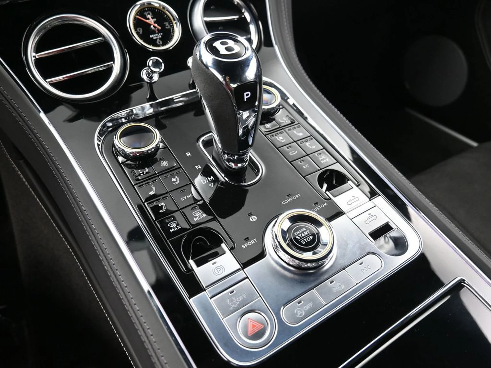 mph024_4255291133_161a9b148ab9a087d49ca4c7d62cb814x_5eae15f6f3