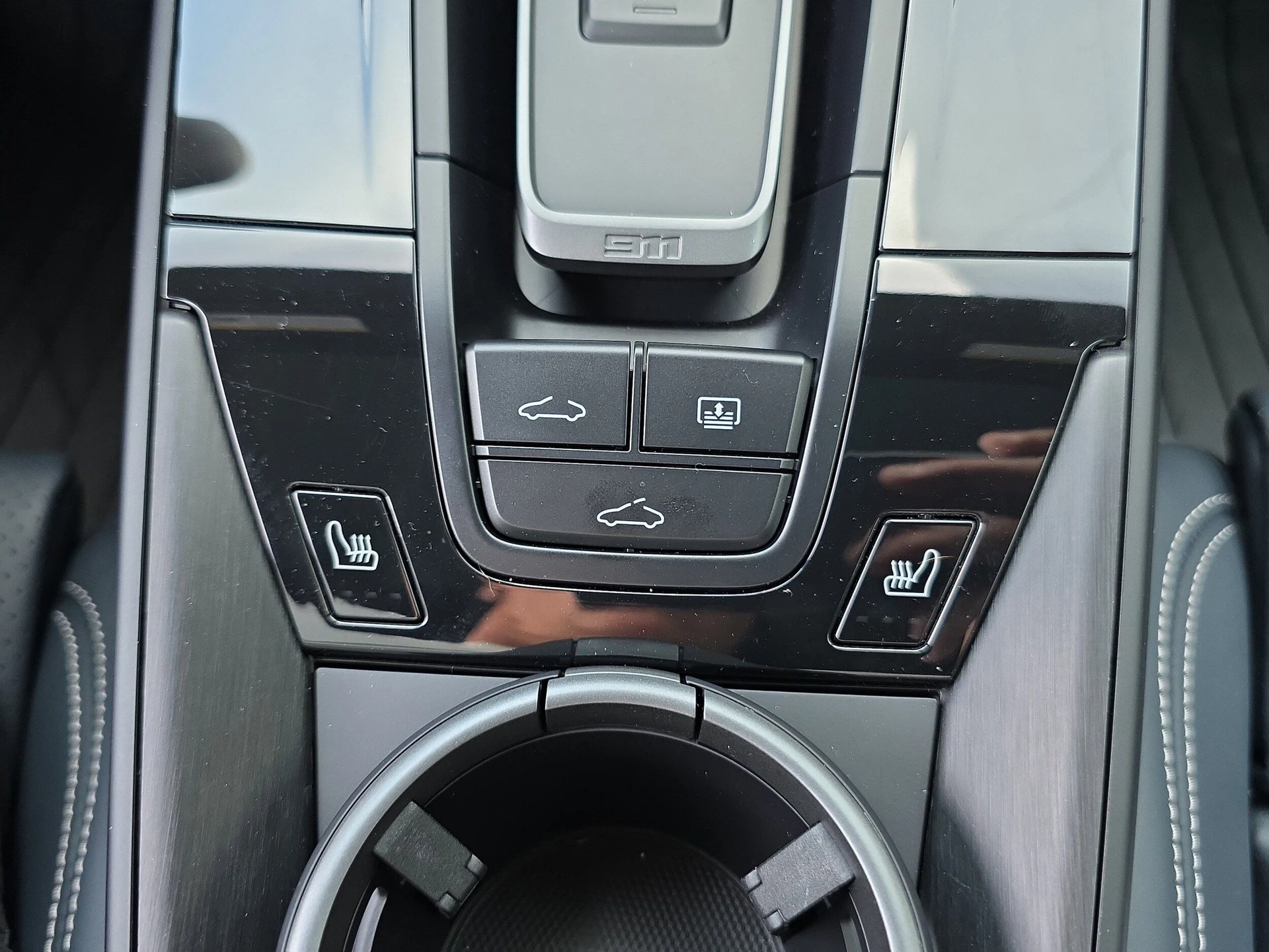 mph024_4256432461_bc687992b4f69cd9a8edd7c604c61b91x_0a824878f5