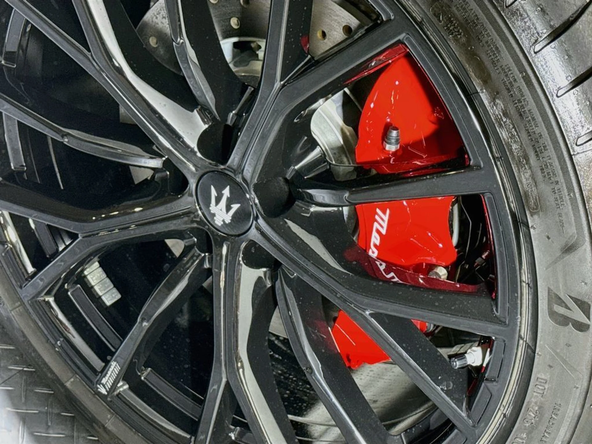 mph024_4257898943_new_2026_maserati_grecale_modenaawd_11350_23065808_24_1024_76f3ac4584