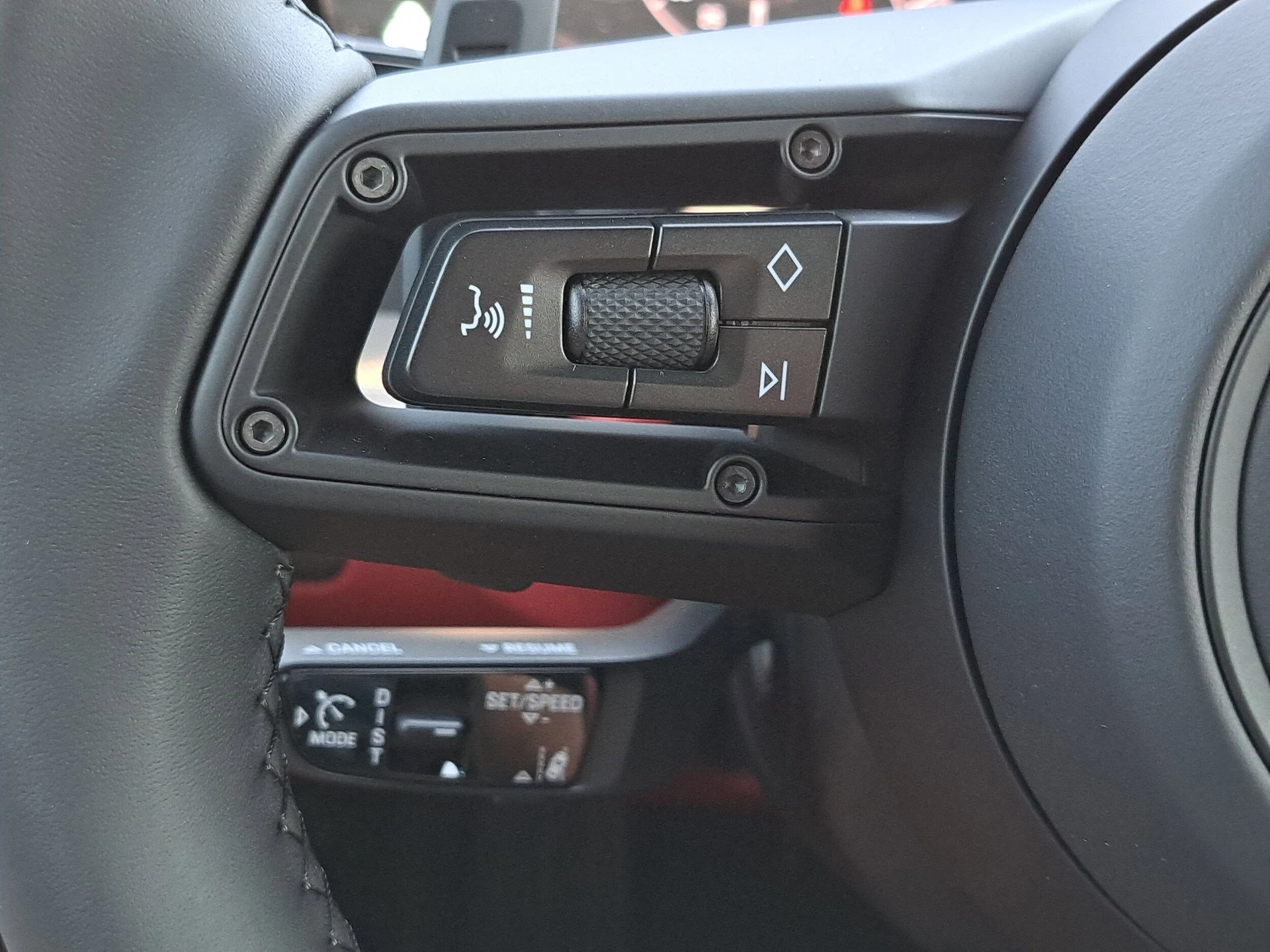 mph024_4261668512_6dca95d4287524e2ac5d028bbbb31317x_1ffb82e5a7