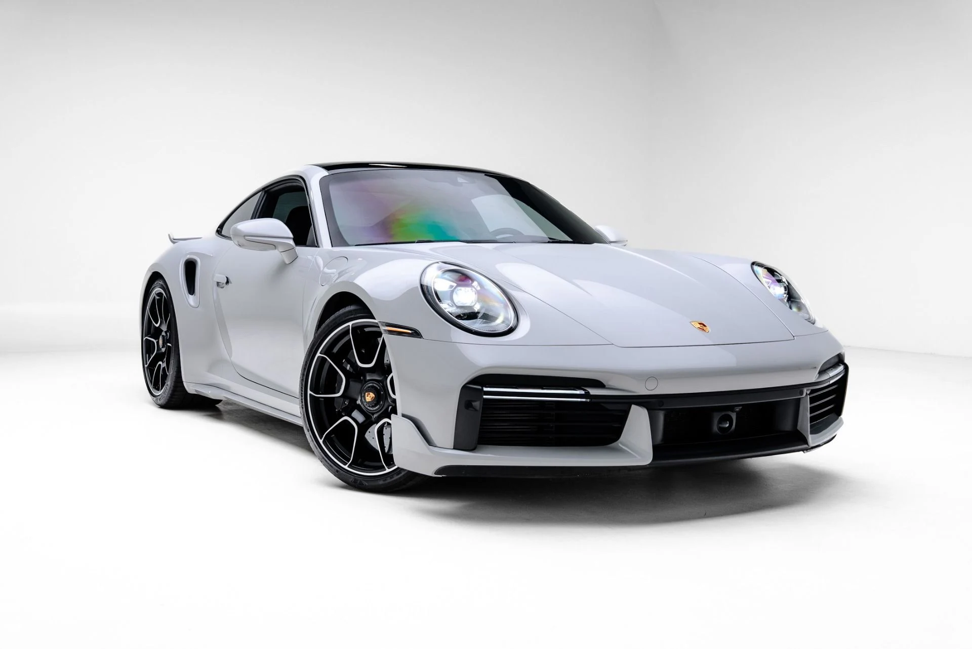 mph024_4262545971_Used_2022_Porsche_911_Turbo_S_1774378410_81d4793f30