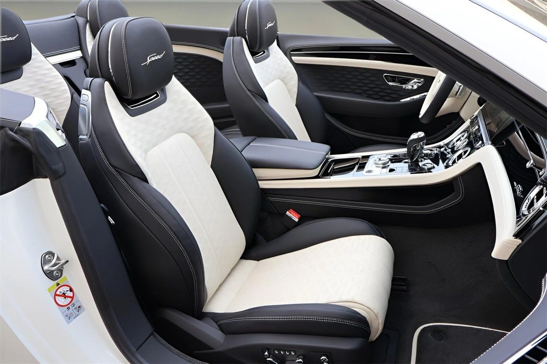 mph024_4273951905_25_c006d507d6