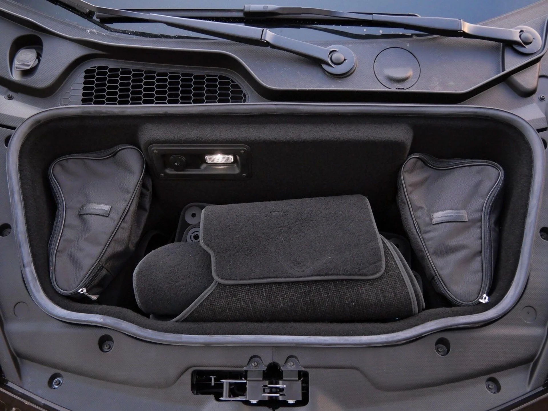 mph024_4279845894_c44dd21b3cd79bbff853c1dd1f48a6e5x_41ed8af03f