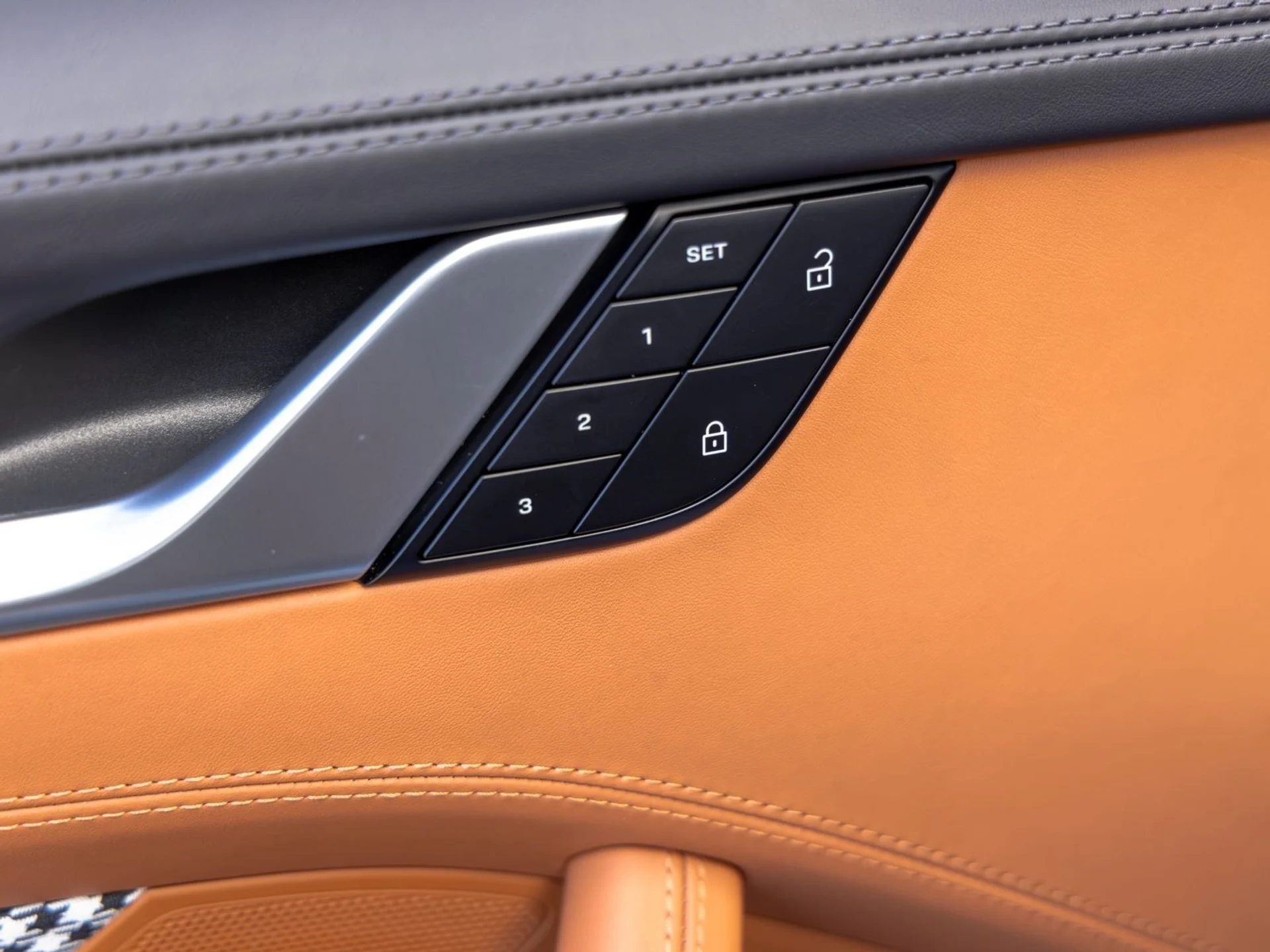 mph024_4283210130_25_4bf603256a