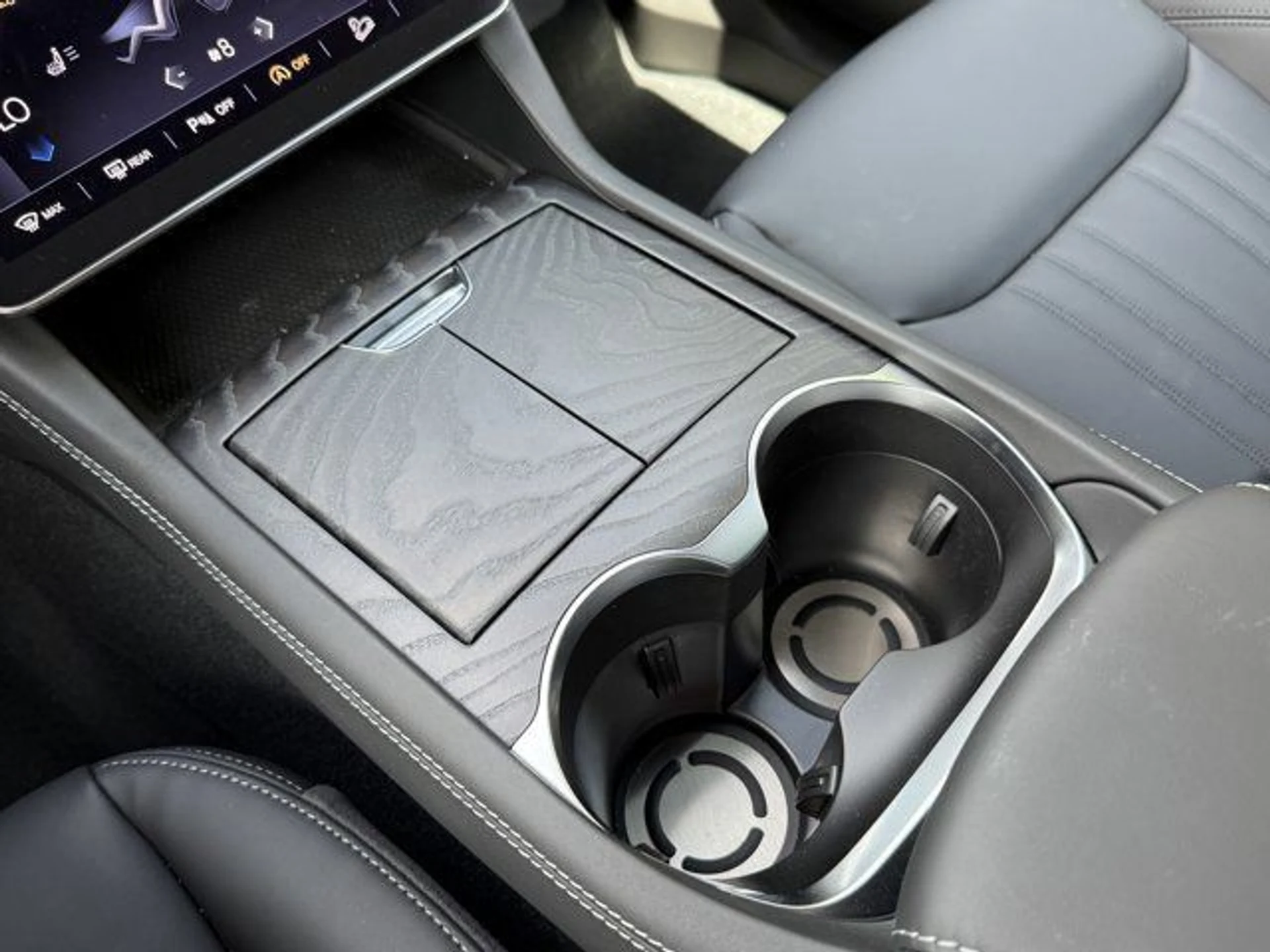 mph024_4285957944_c23e3277a1ad4a19bae2882f38b72315_3e7e813ead