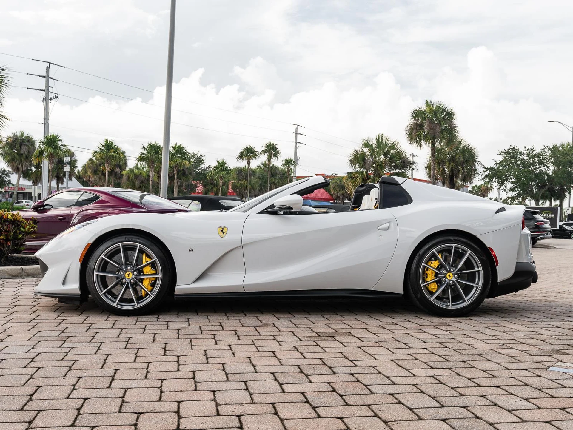 mph024_4286044701_Used_2021_Ferrari_812_GTS_1779998614_a2ff83f09c