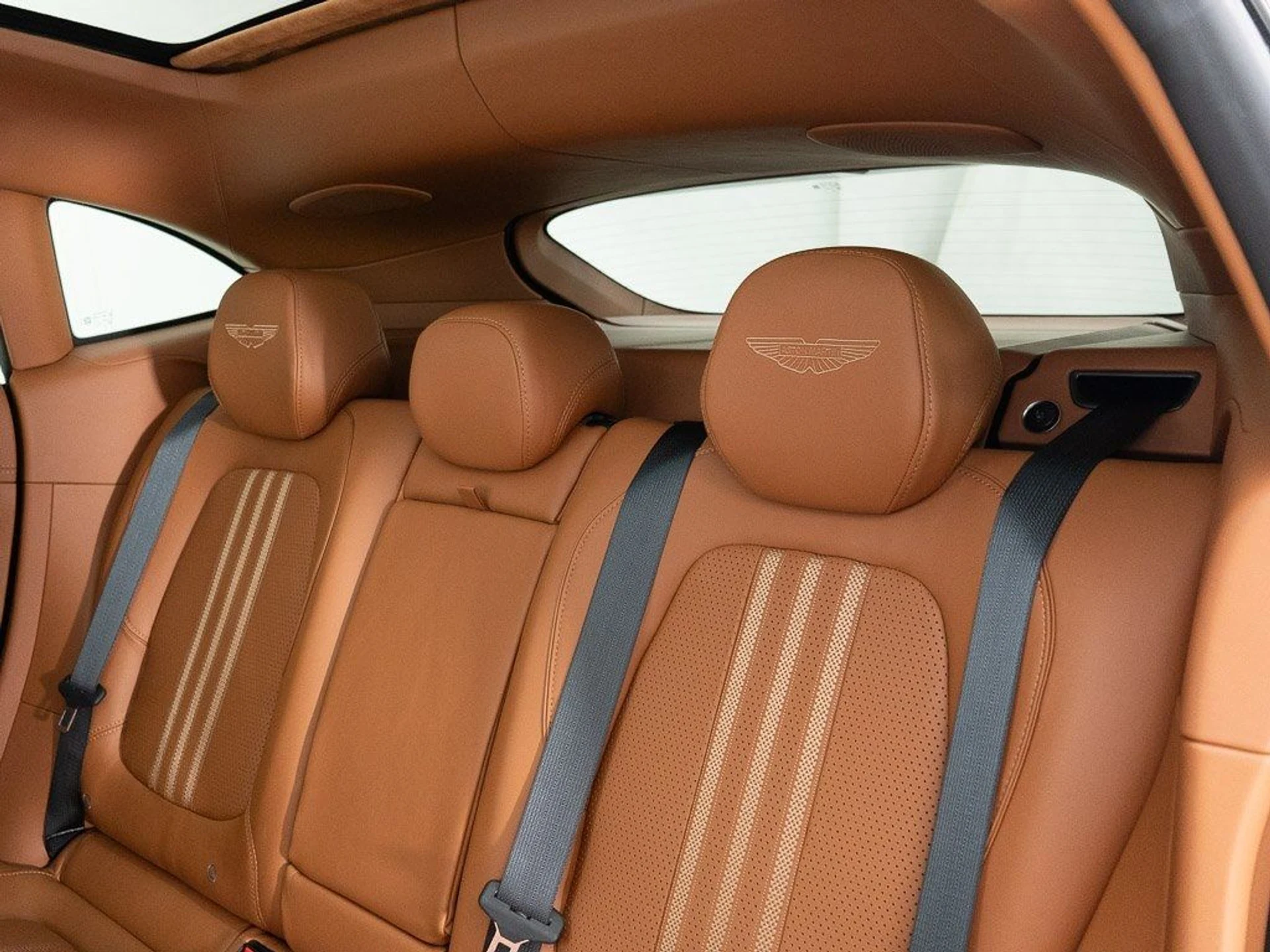 mph024_4288652411_1eb90cb4f31c132ff4e84615a0d5f786_468c5ec4a7