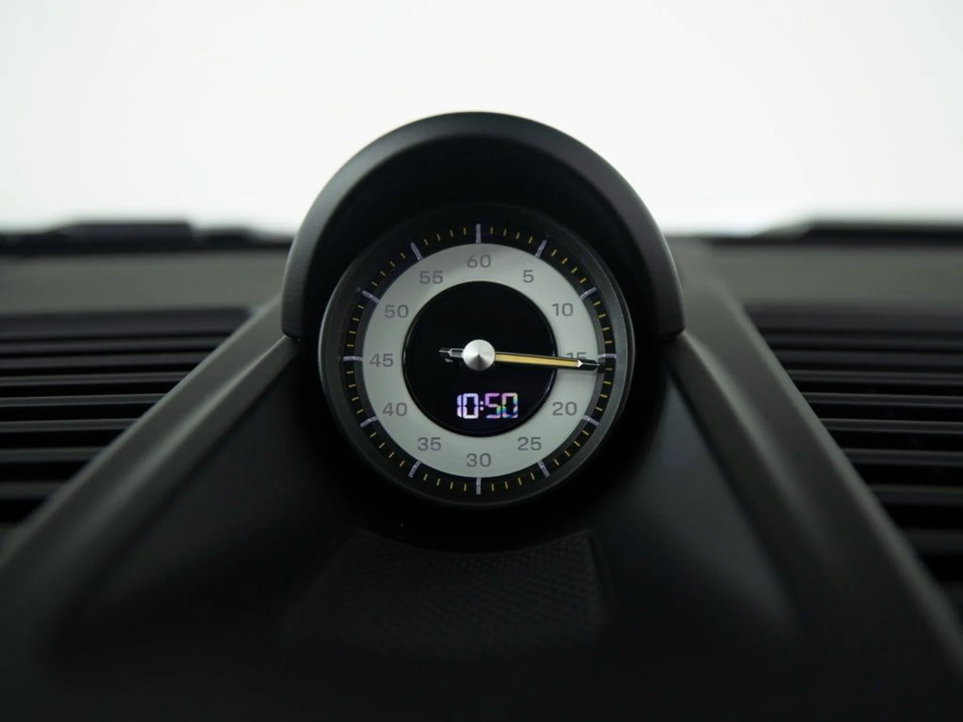 mph024_434304849_1b56570dc074c38af04506e65068a091x_f1eaa2c780