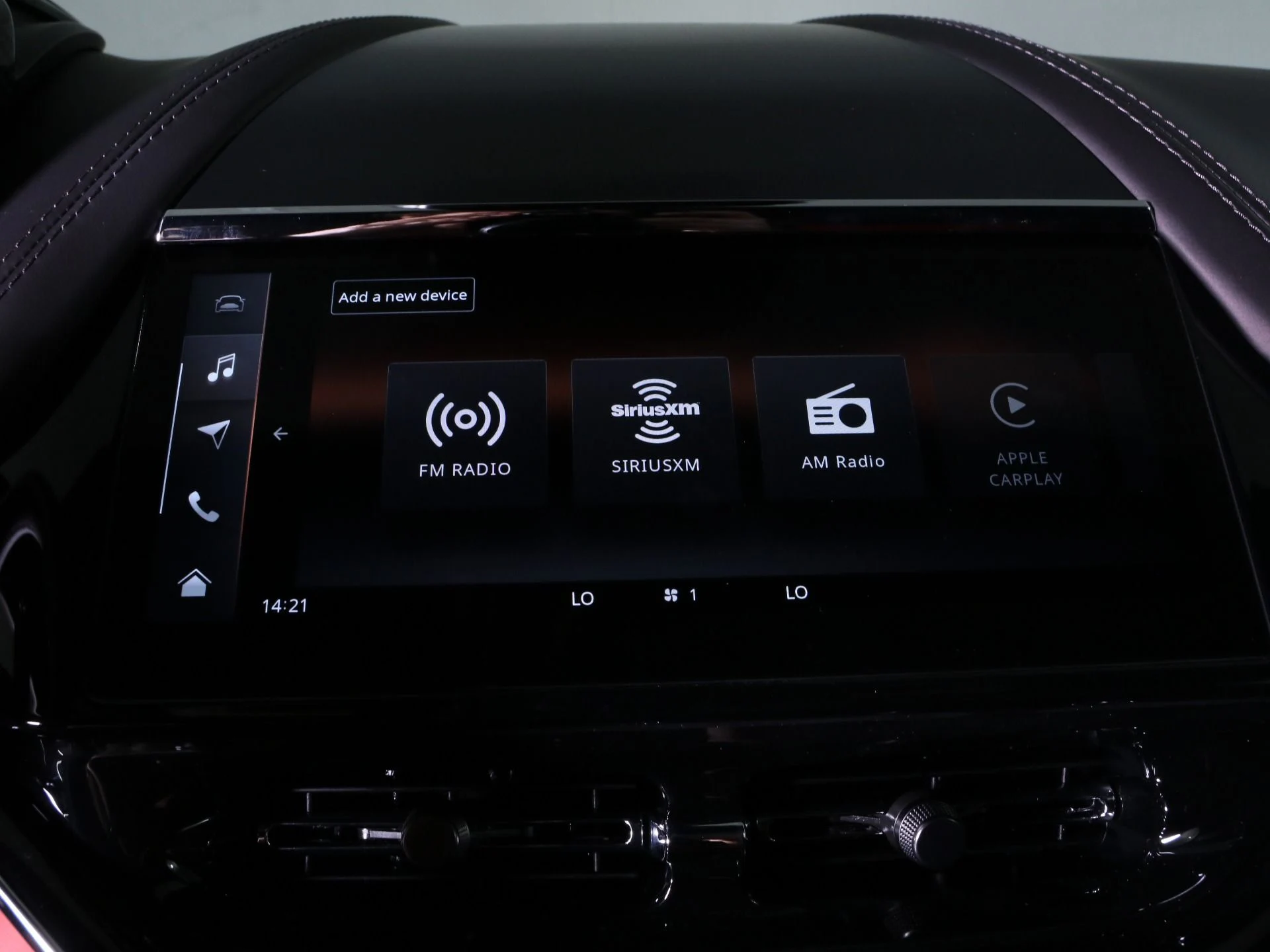 mph024_437604378_New_2025_Aston_Martin_DBX_707_1758482627_39dd58f01e