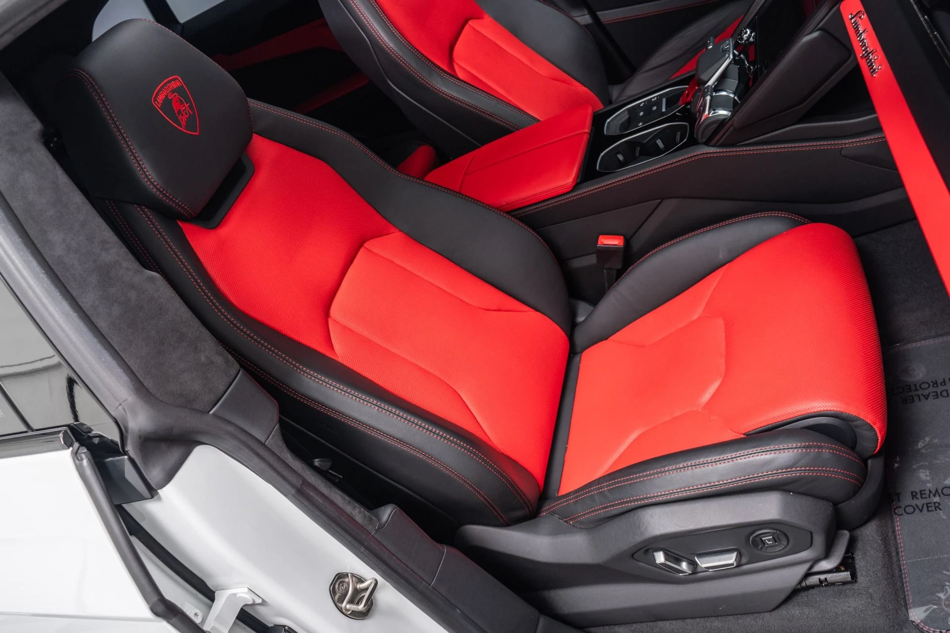 mph024_438154534_Used_2021_Lamborghini_Urus_Bang_and_Olufsen_Audio_Two_Tone_Interior_641_Horsepower_1773860440_c5ea350d8a