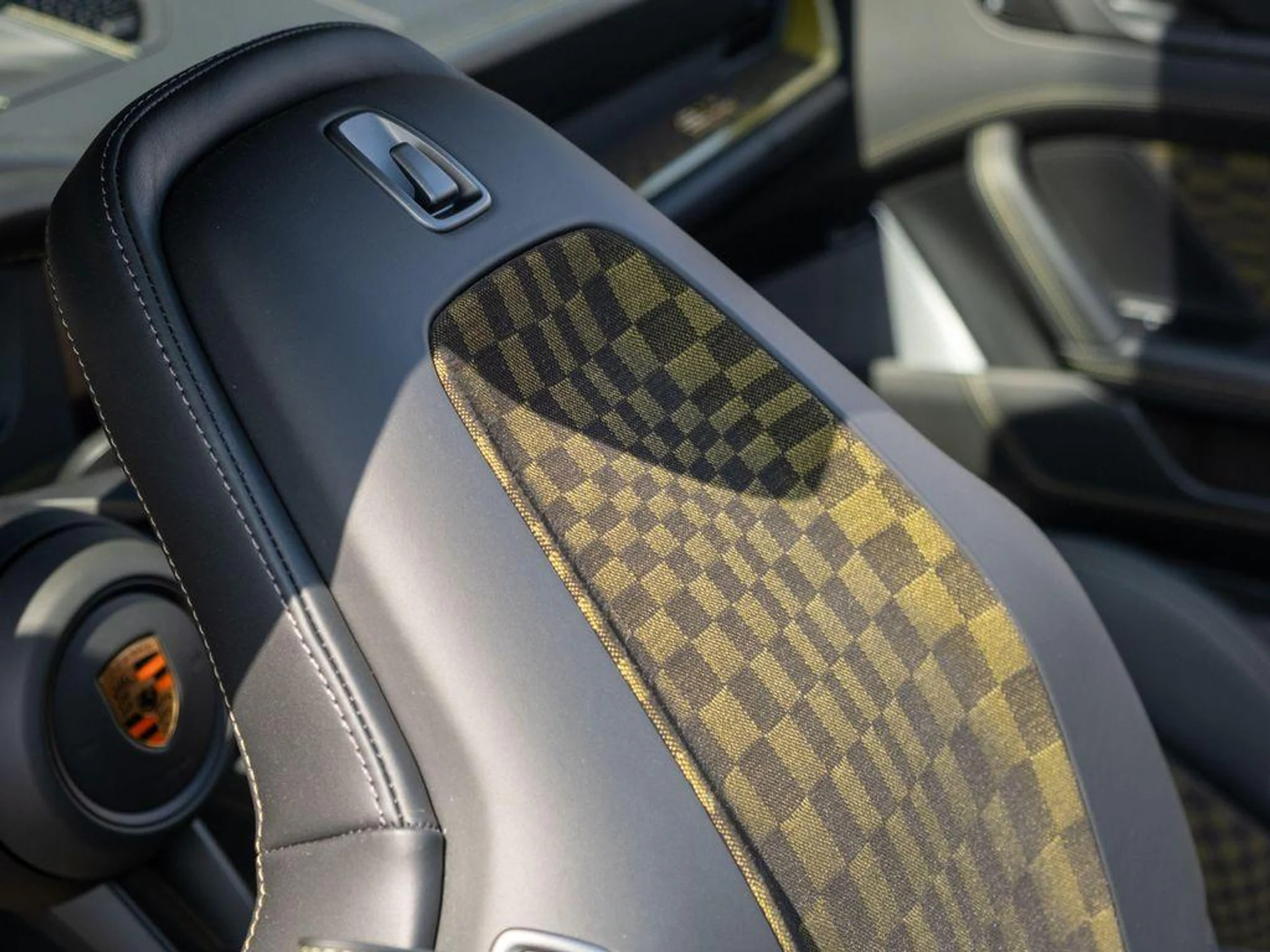 mph024_438938513_e9d_Hj_Yyy_X_Hc_Zd_Lnomrp_Sk6l_Bx_Kc_89fb38f9a1