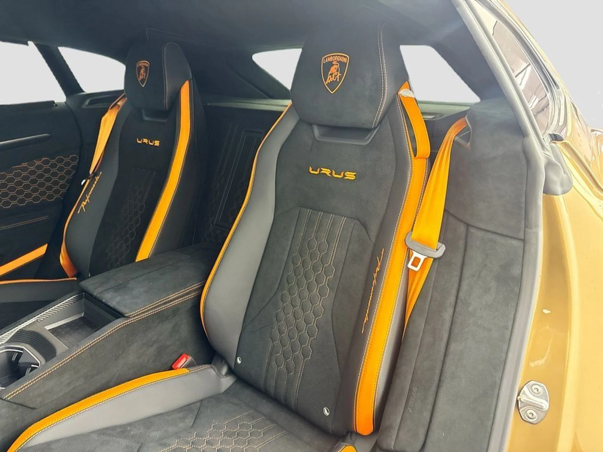 mph024_440373719_ef3726d4b7aa4180bfd2cd80396f8152_2f204fed8c