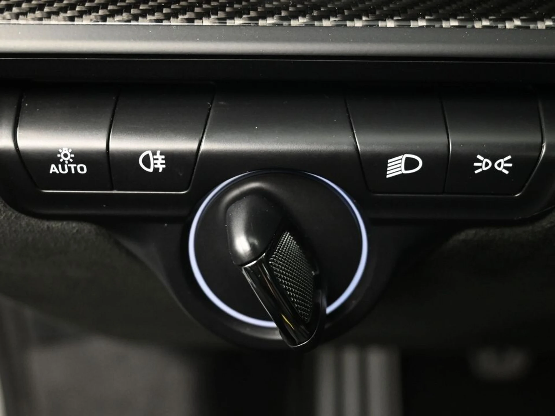 mph024_458350478_48712d1d01a0cdd5982729c412d368e7x_0129ad0d63