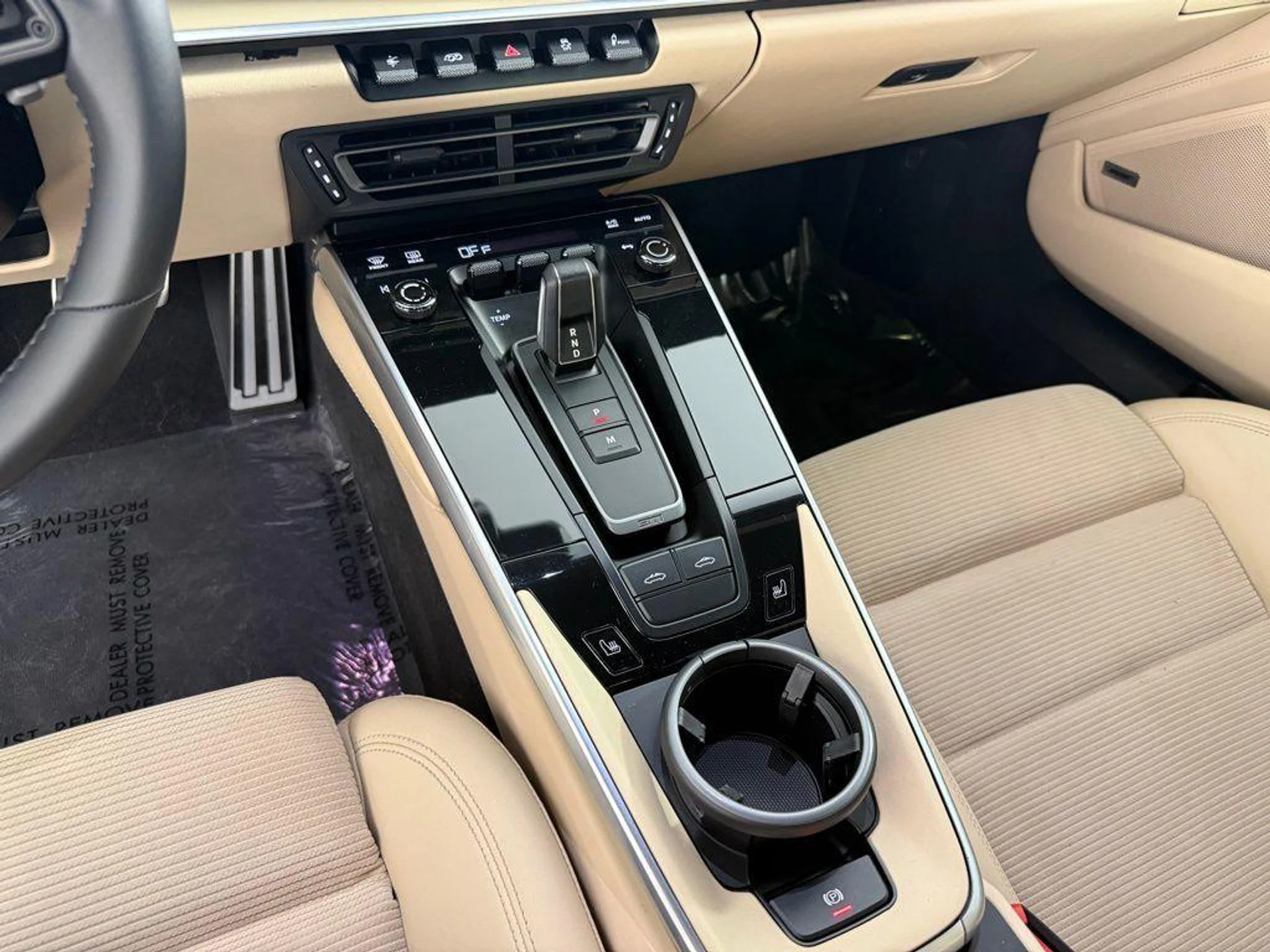 mph024_465012419_UENU_Vomgeximl7w_Jjt_E_Hgjayj_G8_408d9ea0d4