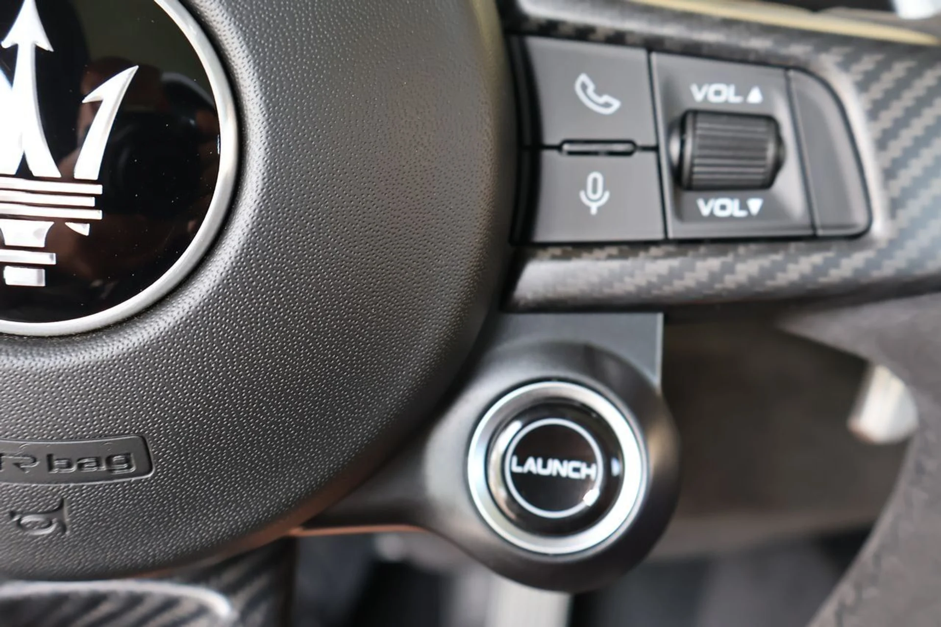 mph024_46706265_25_e228cb6d05