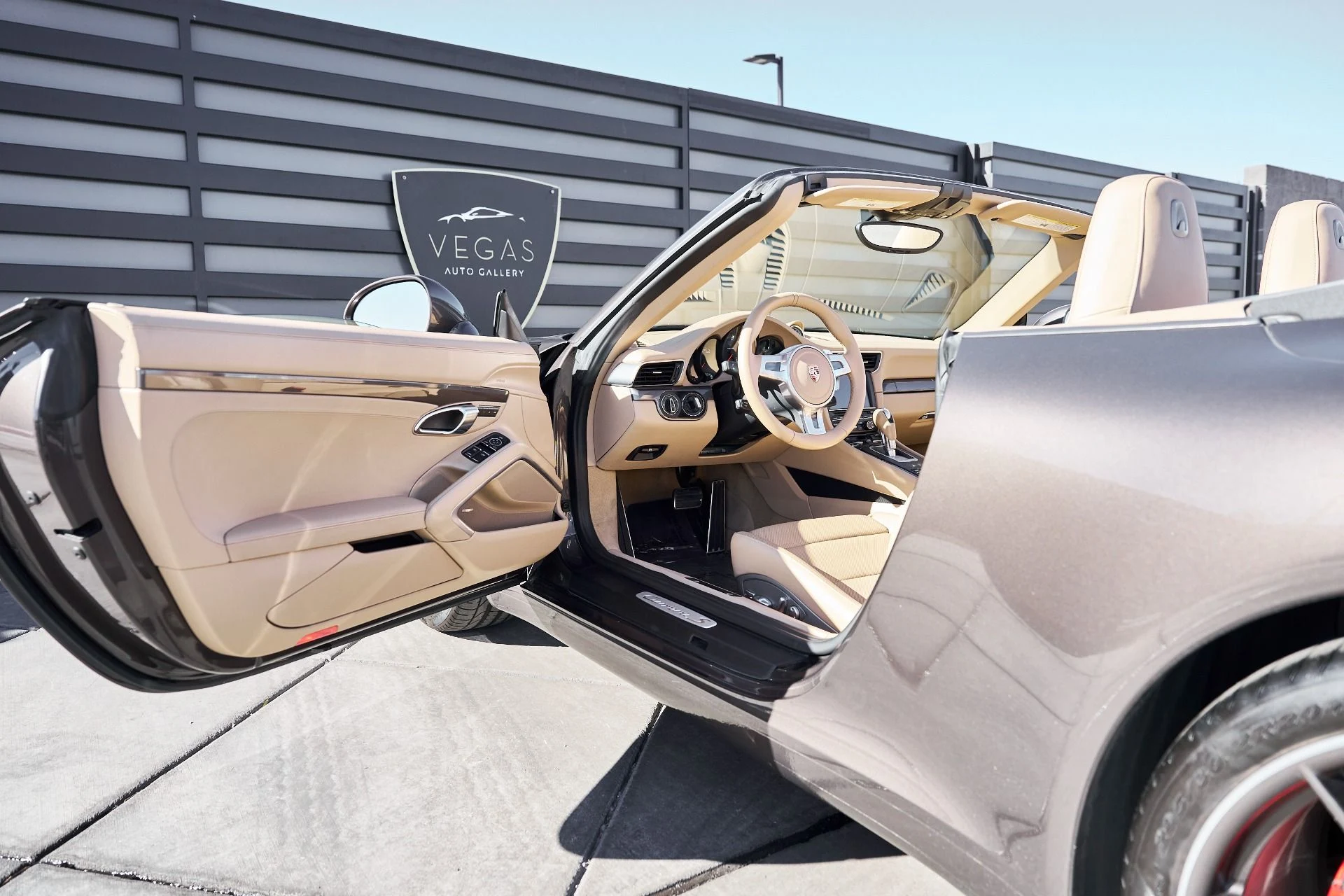 mph024_472702195_Used_2015_Porsche_911_Carrera_S_1768869356_1901390957