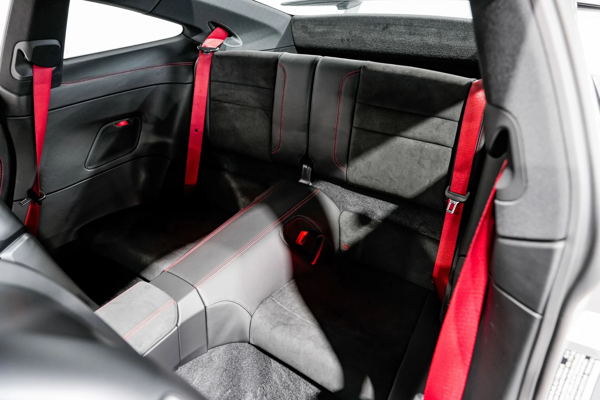 mph024_474967382_27601fd65f7a3c72bb75a6ea20415dc1x_8ef708409b