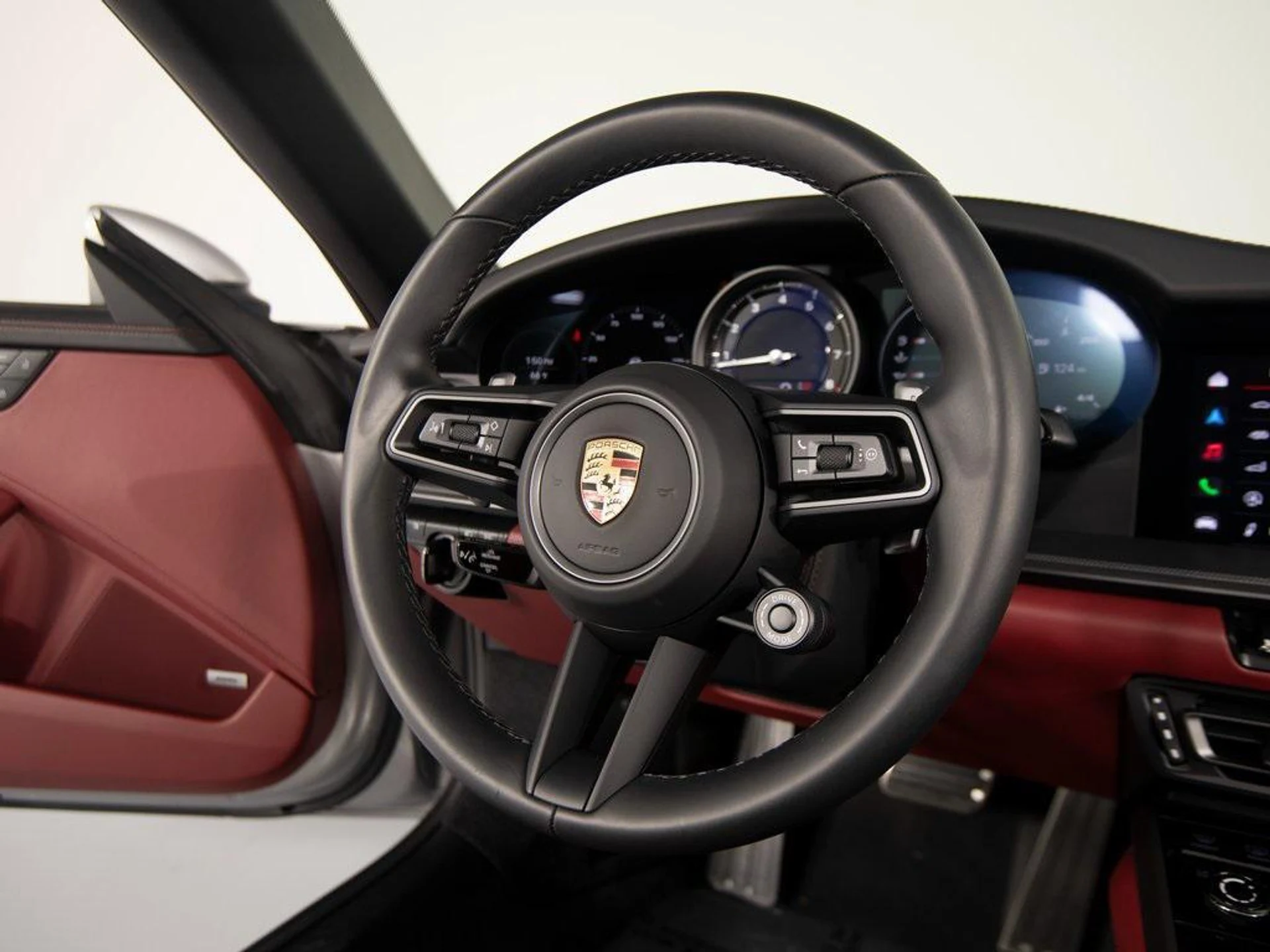 mph024_475605700_R_On_FX_Ho_Fgzs_XT_5e_Mf_KARW_p_gw_Q_9b3fb99249