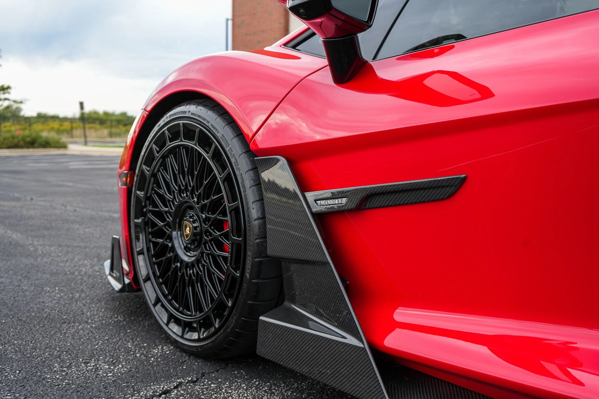 mph024_476473298_Used_2025_Lamborghini_Revuelto_1790108001_3e4cf83308