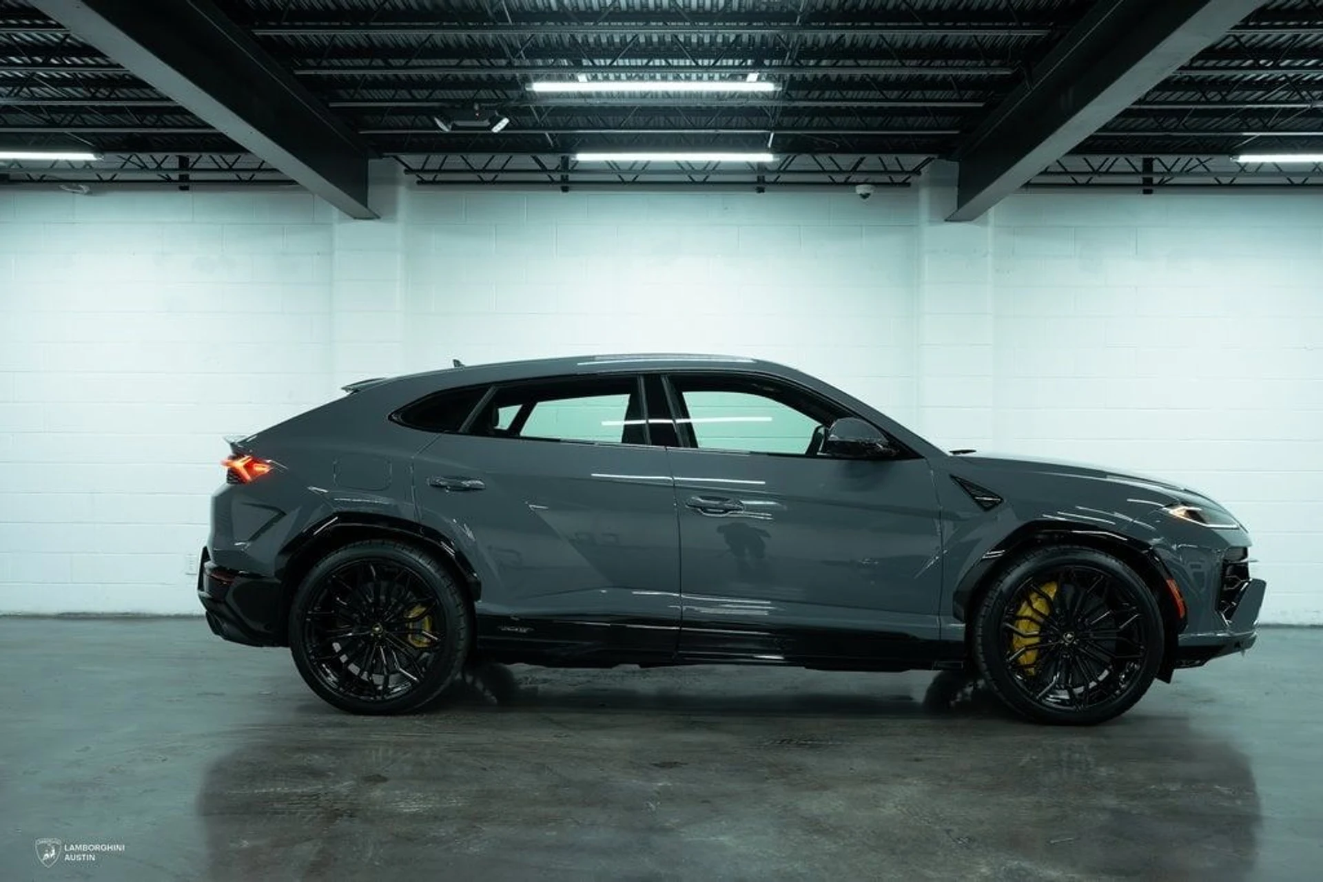 mph024_483641455_fd494d2e05c74690690f8361ce14c0f9x_5ce5b142e5