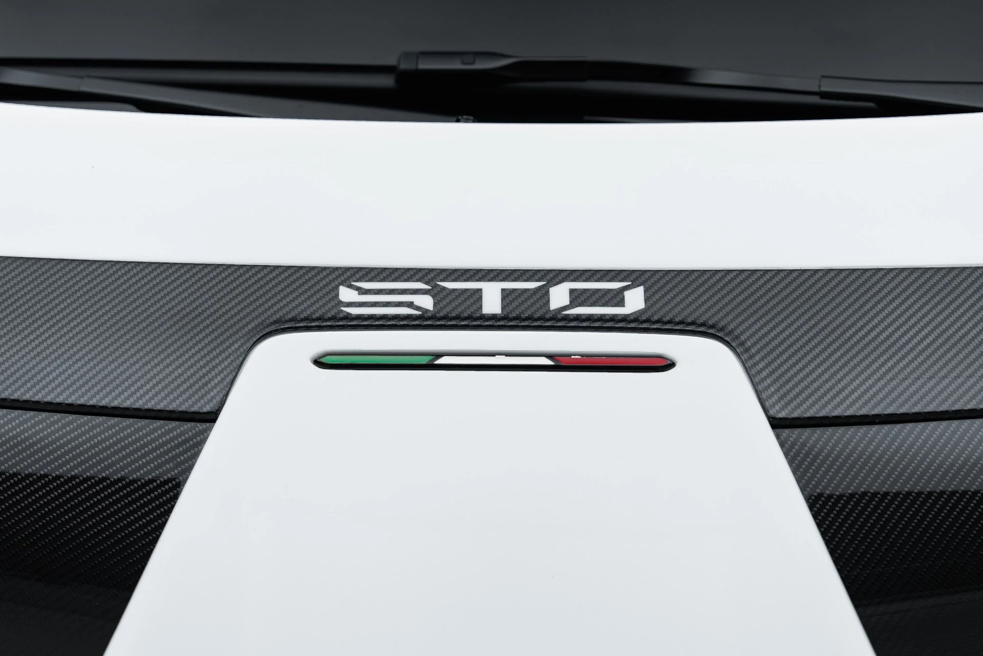 mph024_485182422_Used_2022_Lamborghini_Huracan_STO_1790709112_93c9d45685