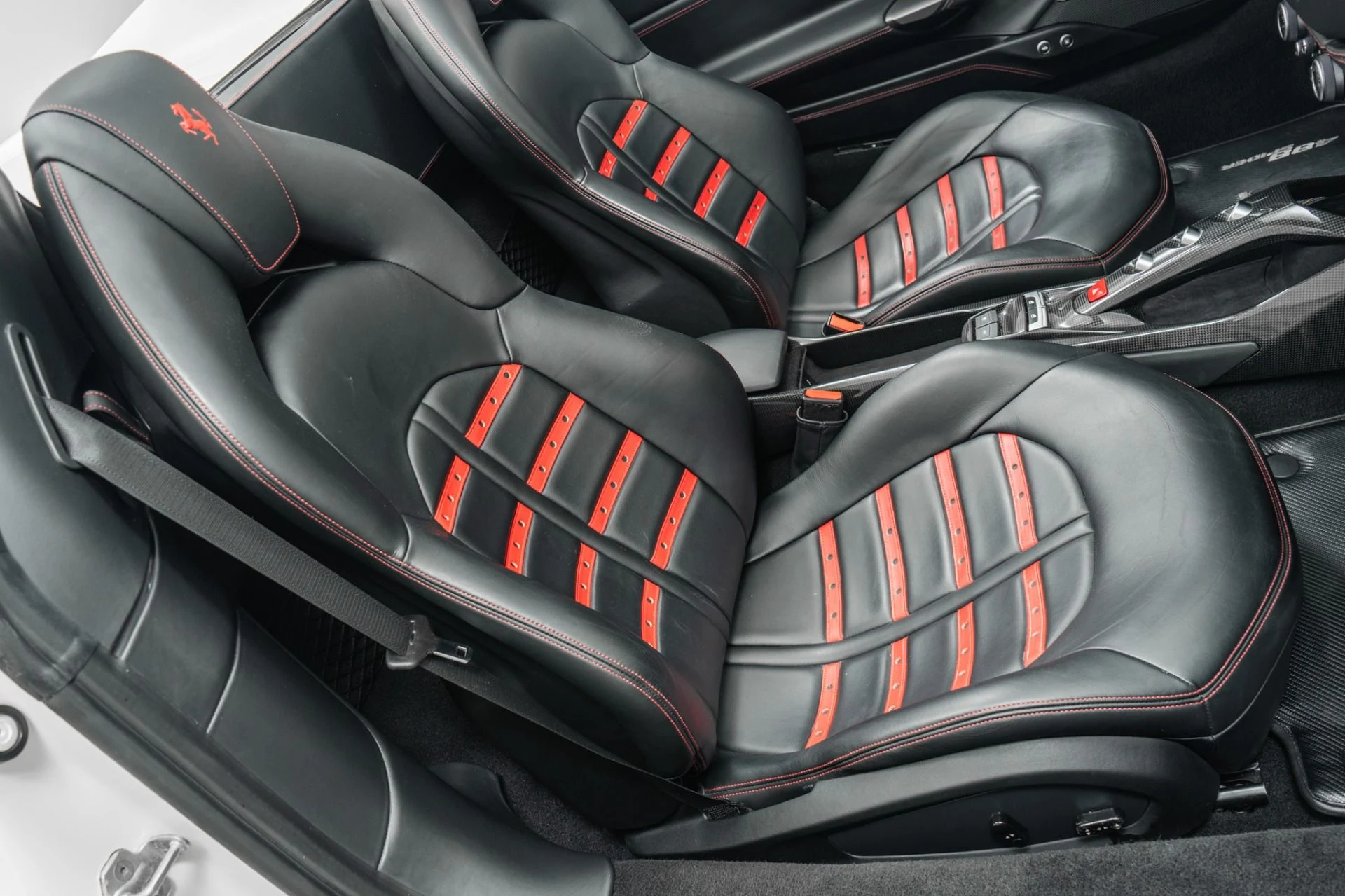 mph024_486591222_Used_2018_Ferrari_488_Spider_1783615982_d2ad95fb4d