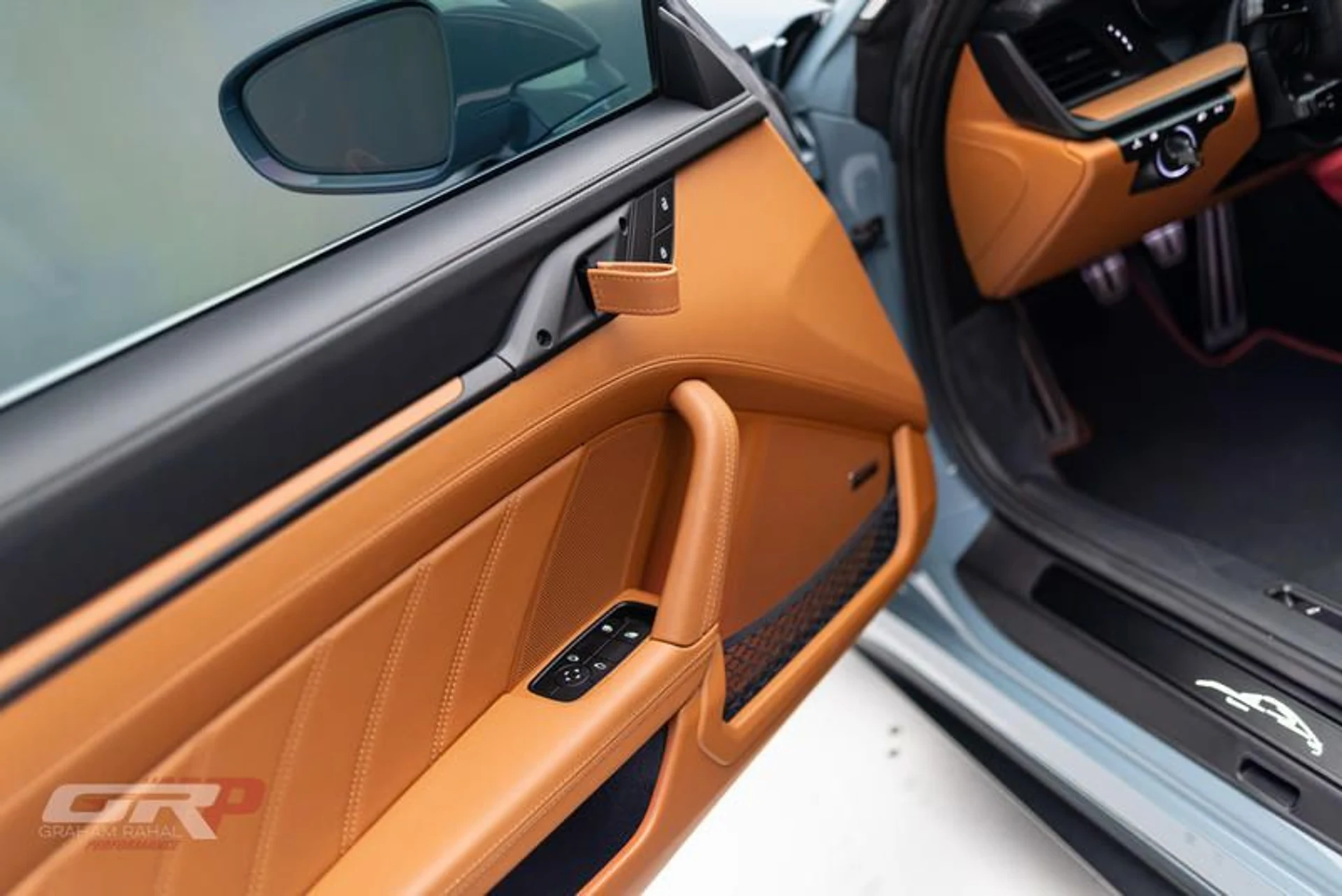 mph024_486766027_9_DB_2_B525_6716_4_F50_8_CCB_FFB_54_DF_13_F8_C_091f71c625