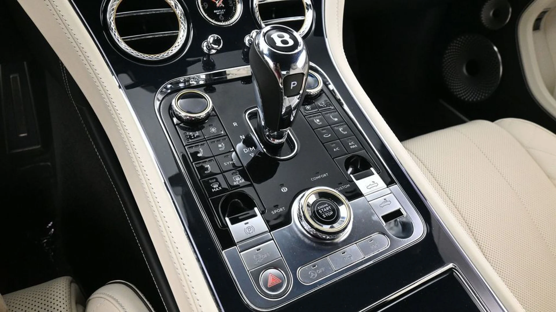 mph024_489532186_03bbe74f256077a0c9648453306ba55fx_d746429377