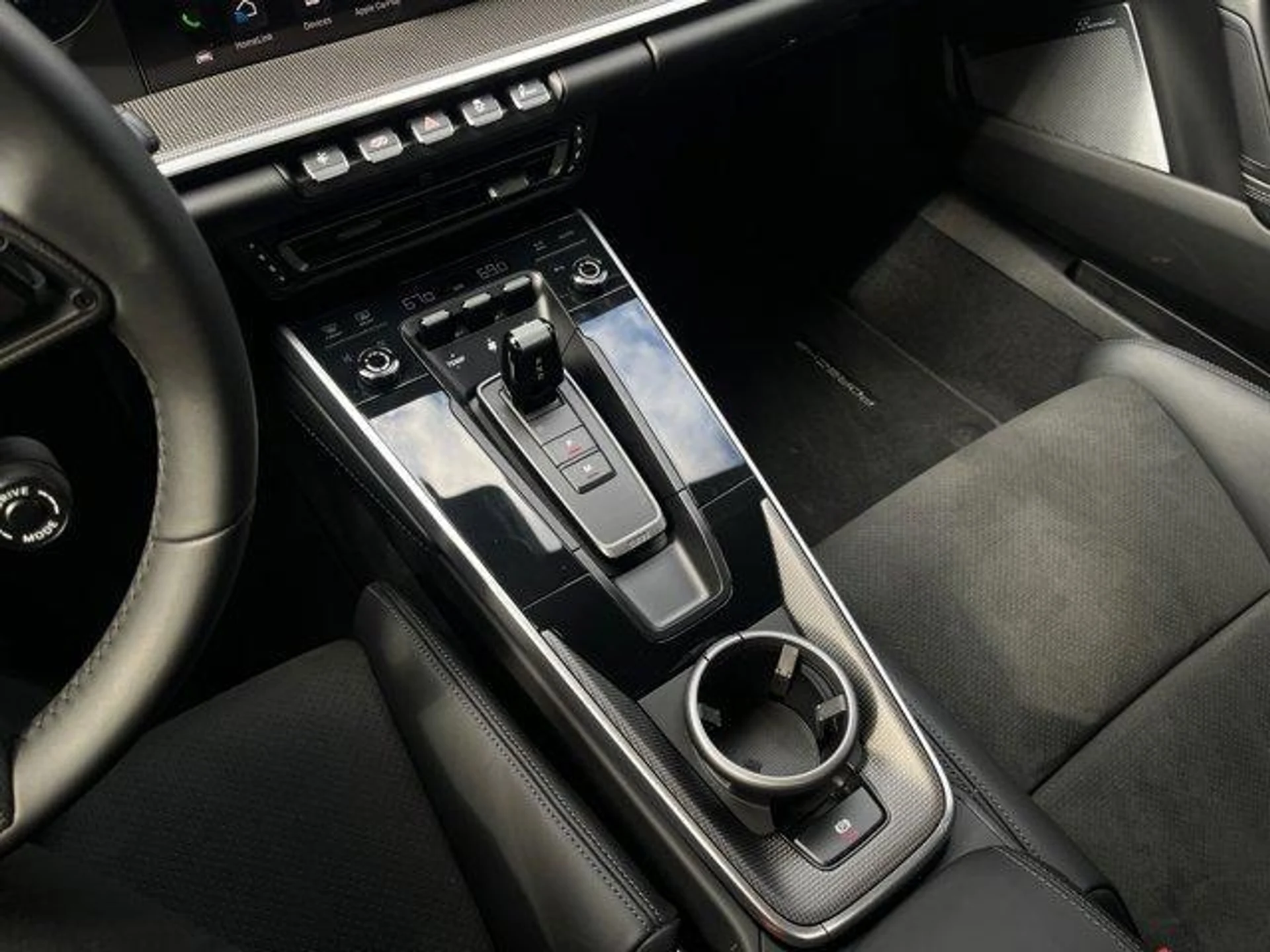 mph024_490254242_Vht_VIGBON_9f_YUCTM_10_Y_Es7vl_SU_d9587e0598