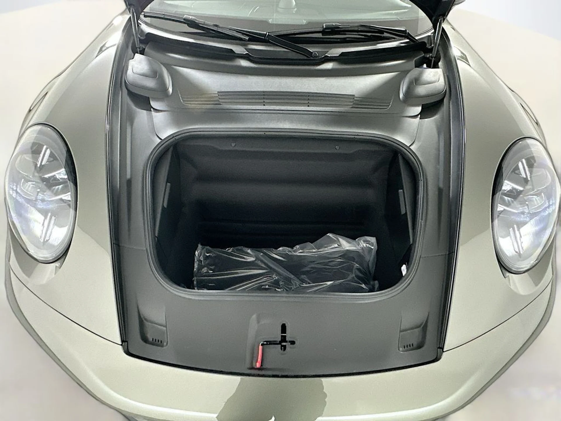 mph024_491809617_9bb326c882b74c370d7d3e56d2192551x_d12d587f2e