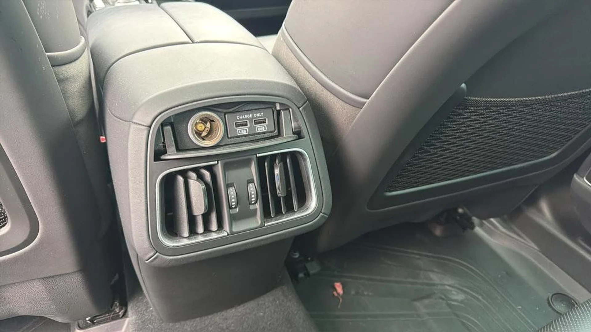 mph024_496415196_c0cc25db65414190be3e6b0fad19815f_5ac157d44b