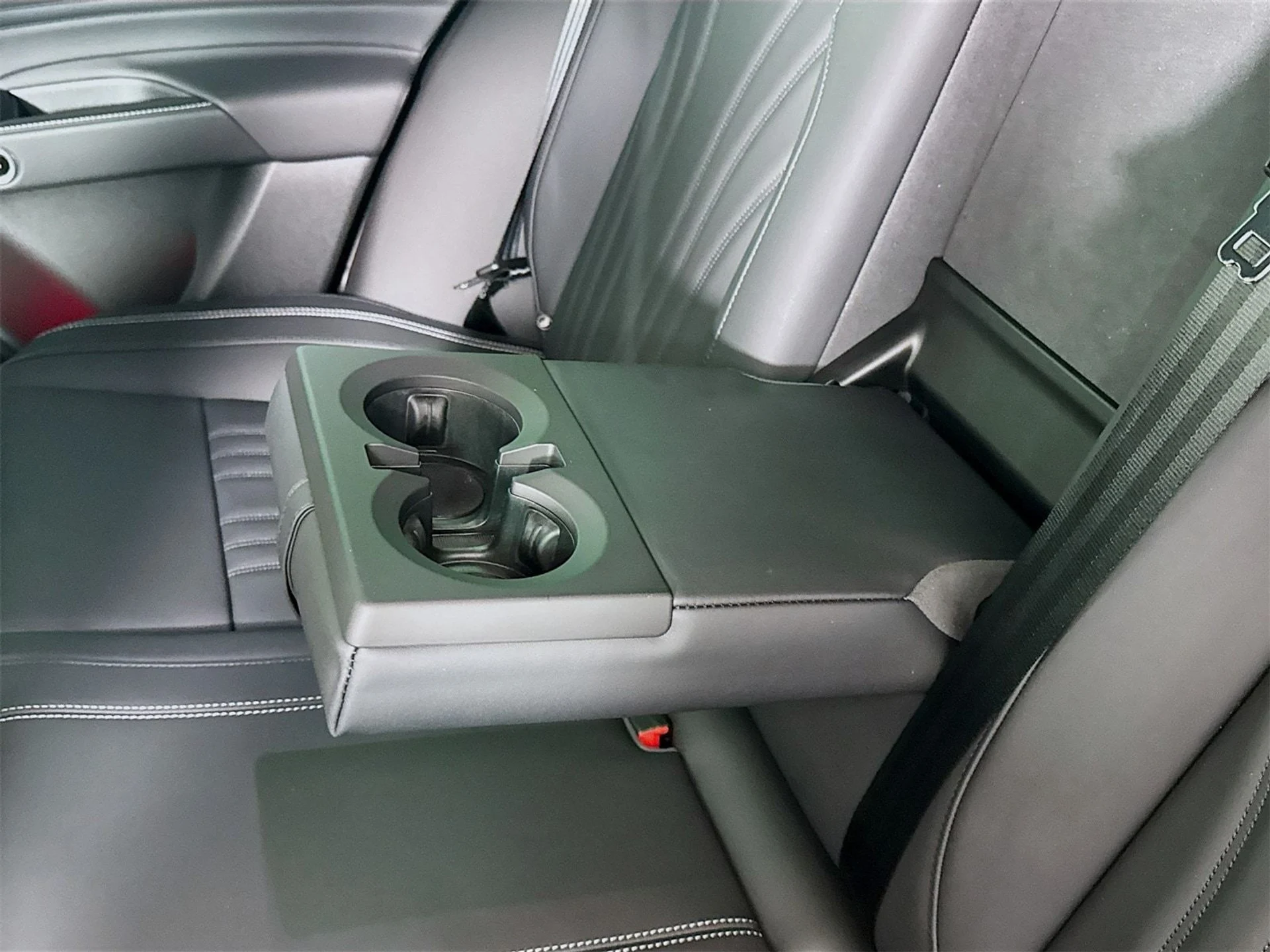 mph024_499187982_6c4a7892d86877f2de7f45b871596dfcx_8bbf6f9bcf