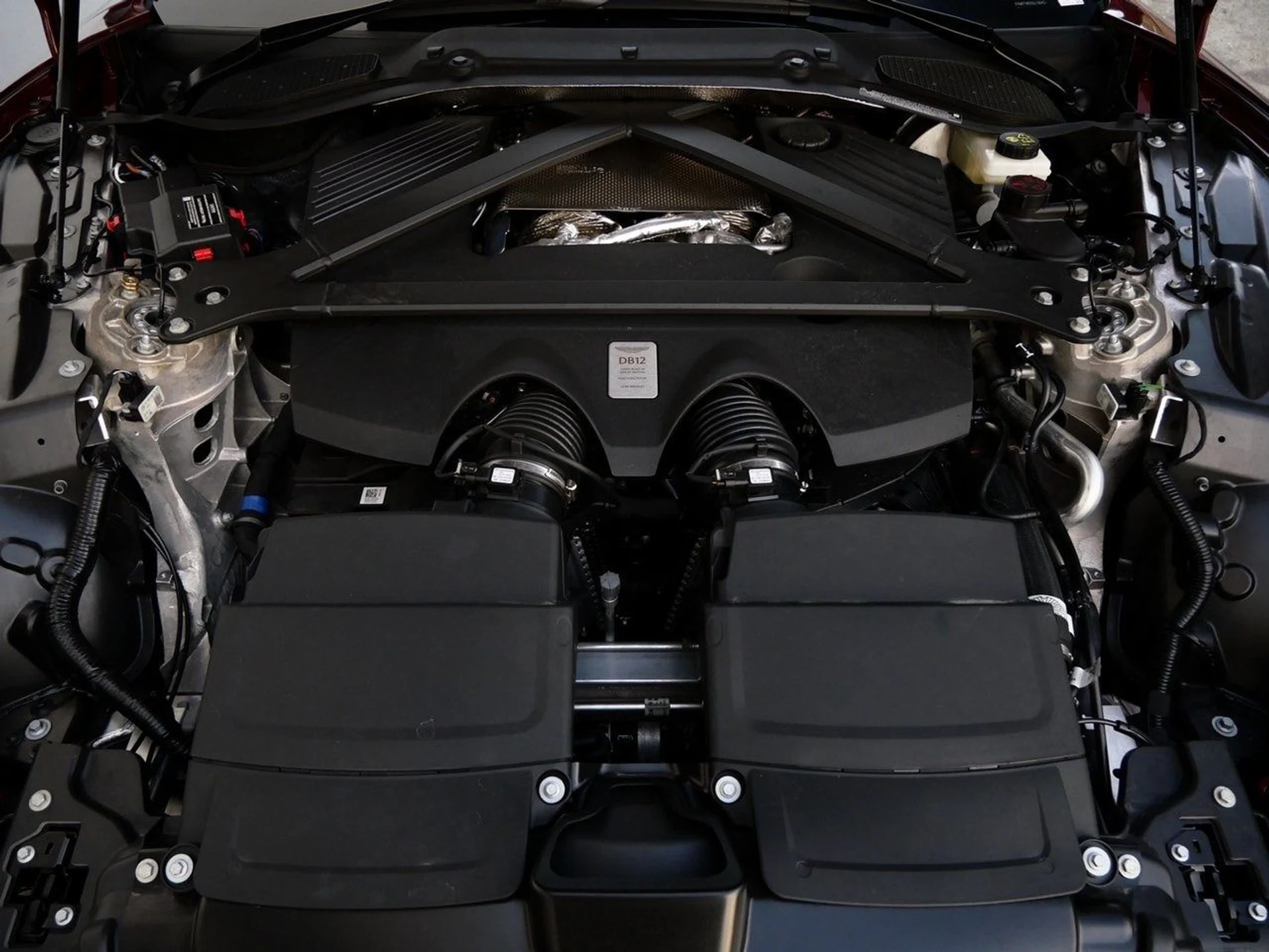 mph024_501159458_24f83bb4761a0cfd7cd0a41f094b25dcx_f3e22bb704