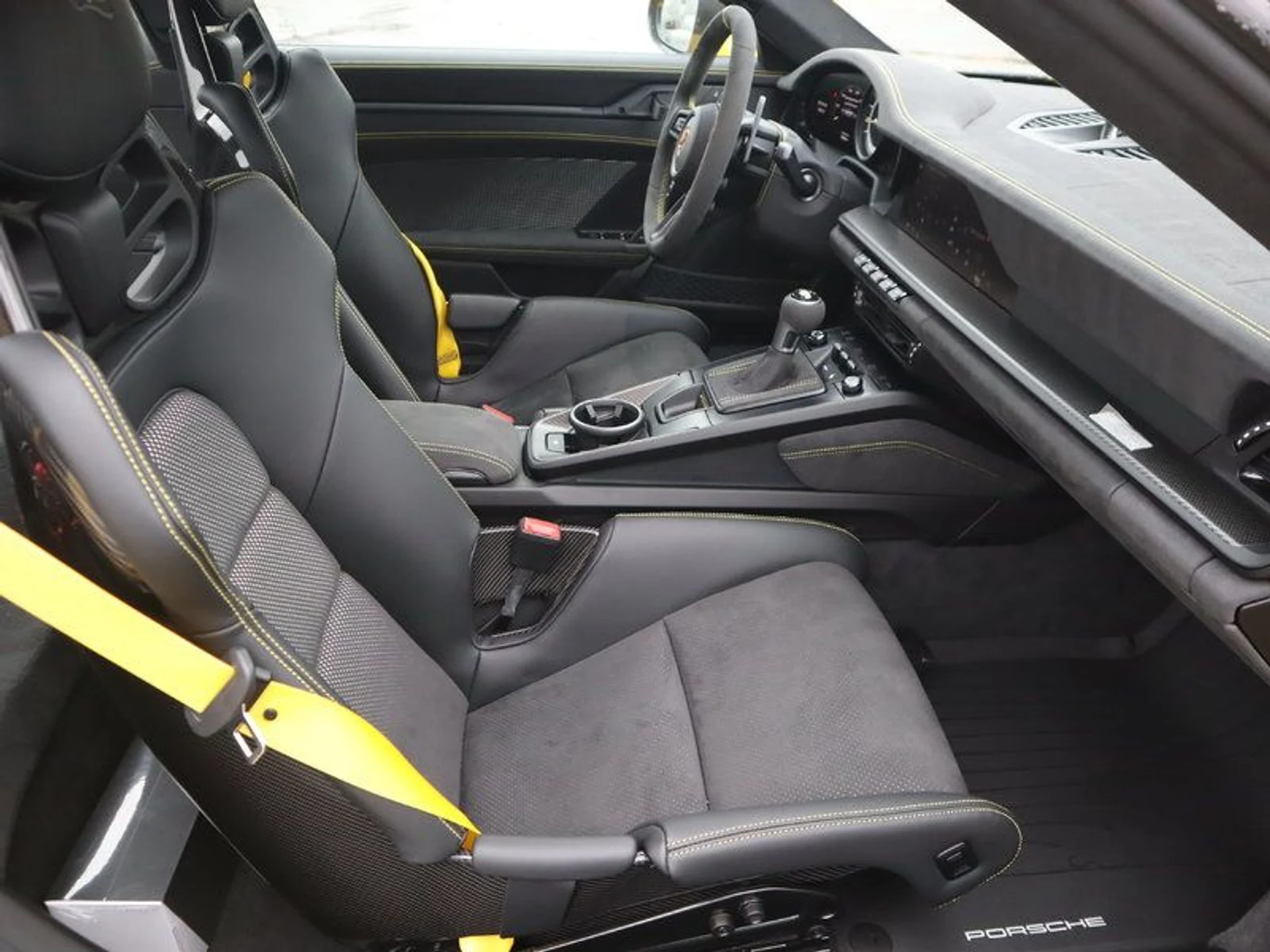 mph024_511282660_37193157_01511_55133ff7dacda5ddd0f276c0e639bc30_a5821e9b13