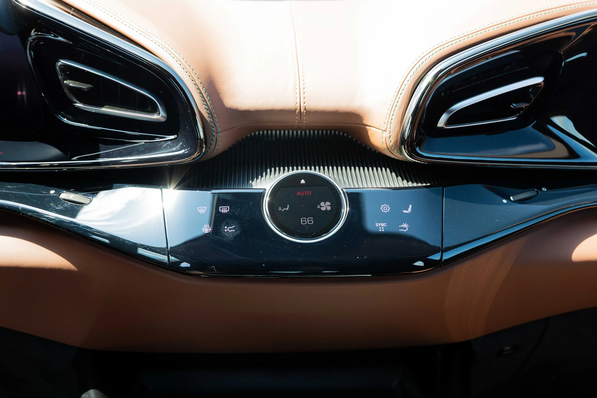 mph024_511849261_b27398a8a525aa3b1e9220e618020e46_59eeff0b05