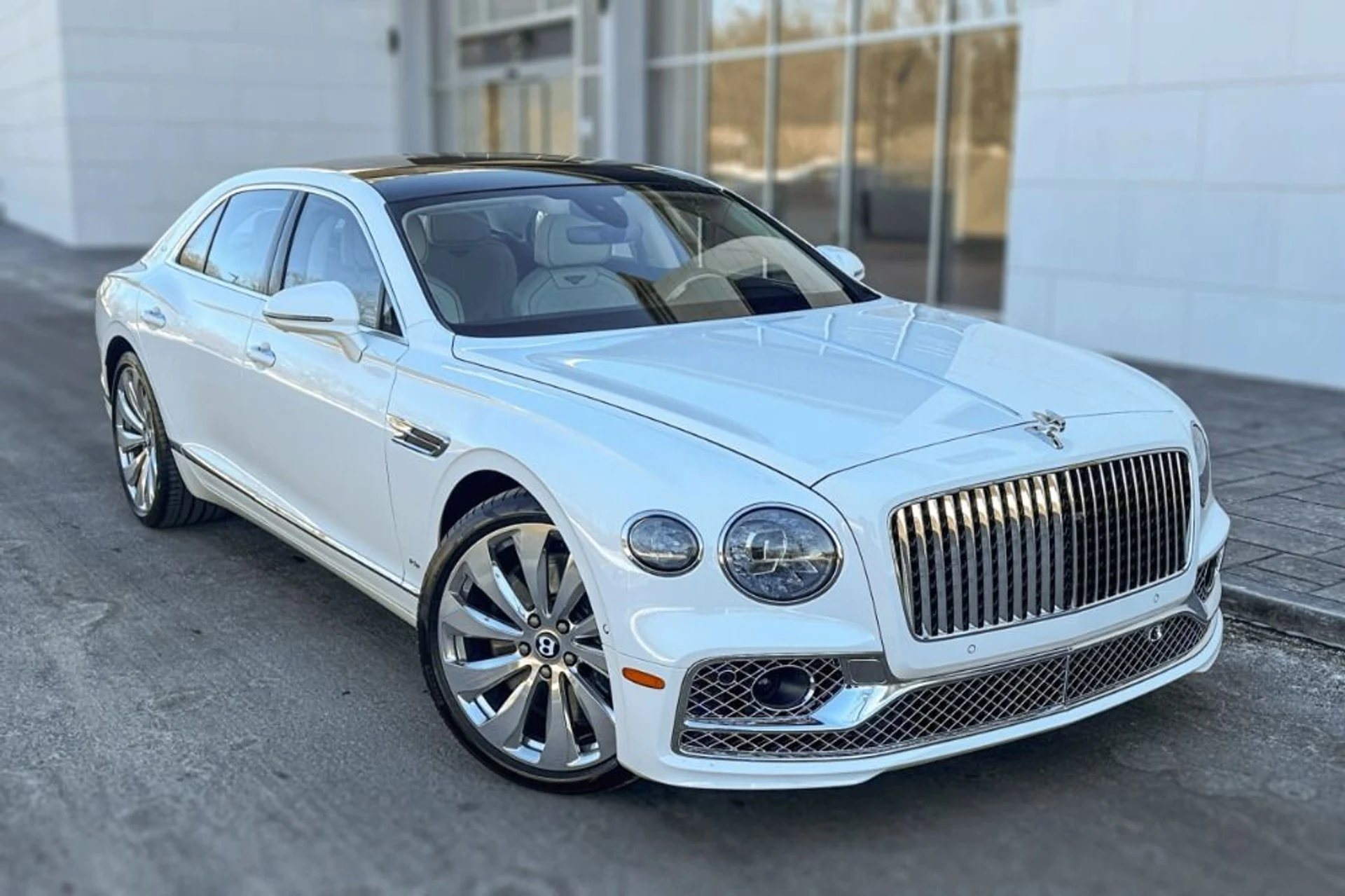 mph024_523012617_Used_2021_Bentley_Flying_Spur_V8_Base_1770376346_e1ece934d5