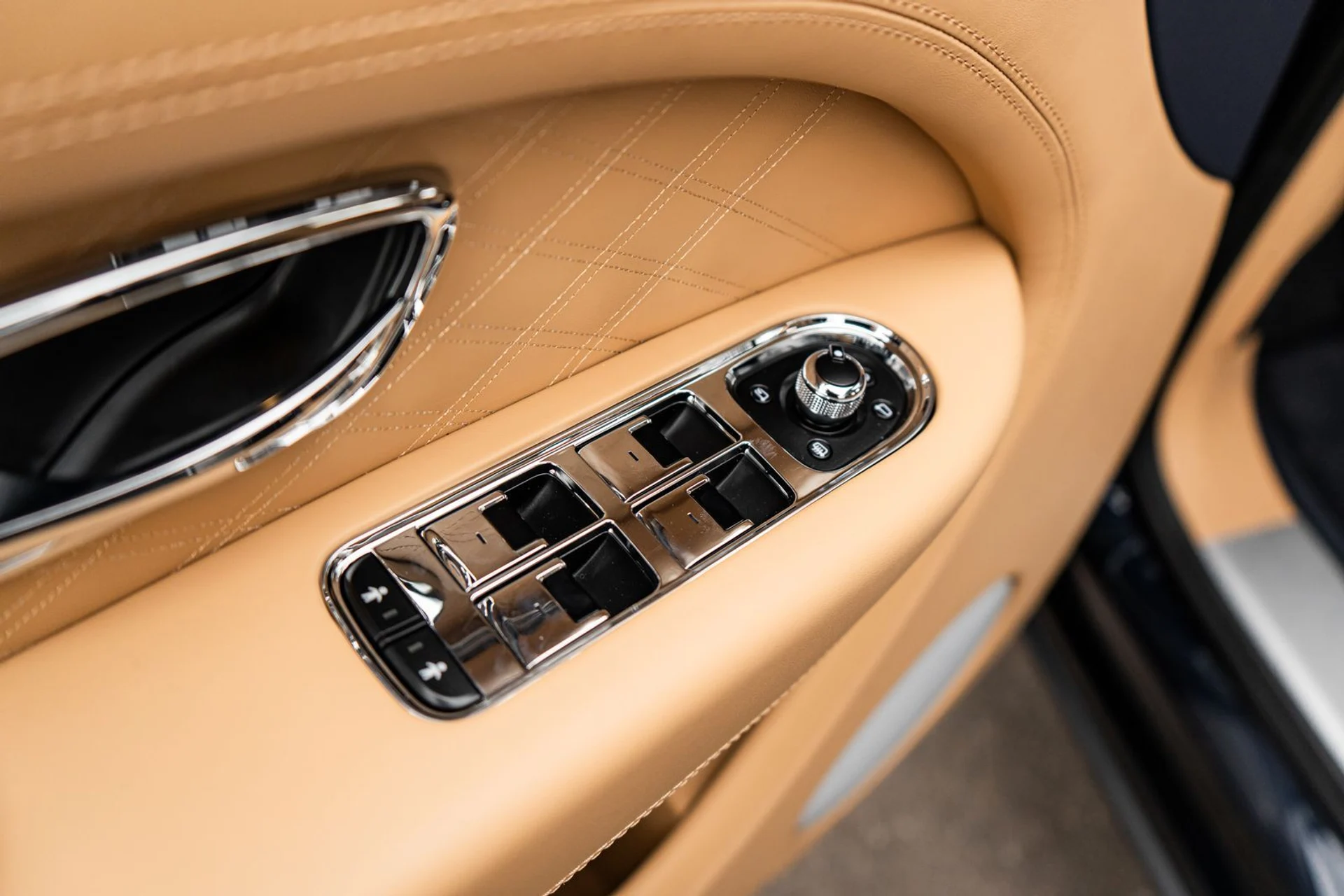 mph024_525061210_87156638_b9f1_4384_9a12_b9ce34ccdd06_96291193eb