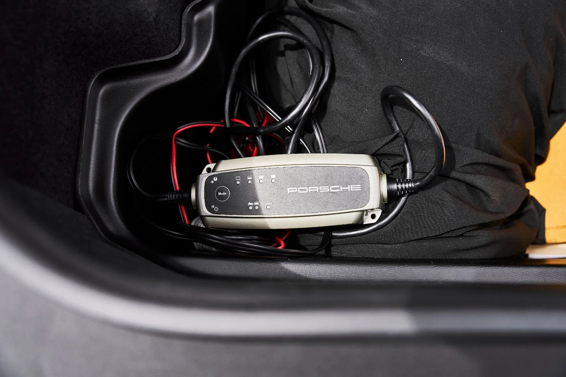 mph024_526429036_Used_2024_Porsche_911_Turbo_S_1776446275_92bc35e70a