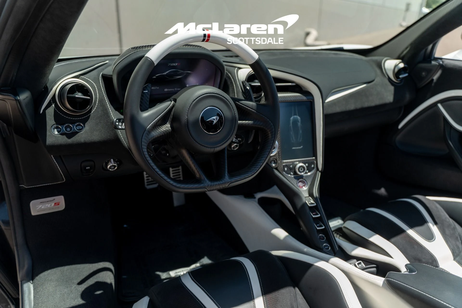 mph024_529460471_Used_2023_MCLAREN_720_S_SPIDER_Performance_1753564669_d1ddb61895